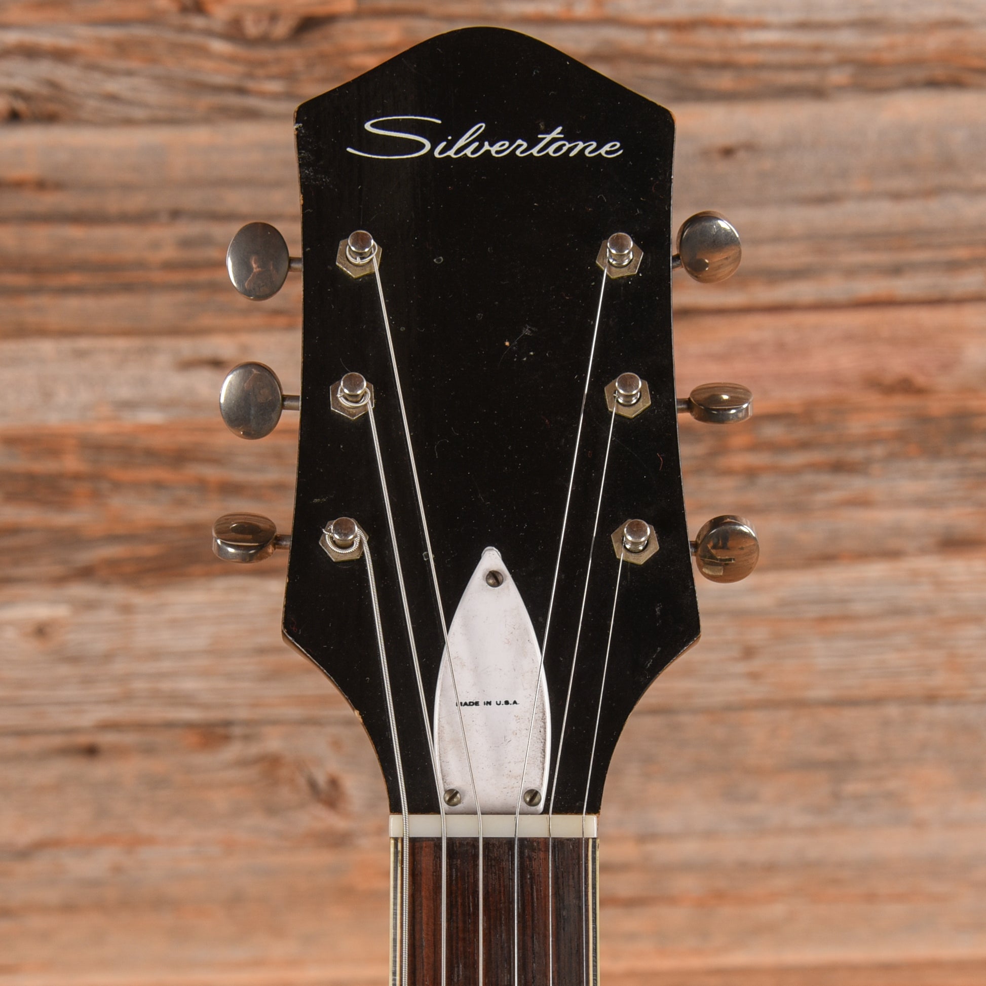 Silvertone 1446 Black 1960s Electric Guitars / Solid Body