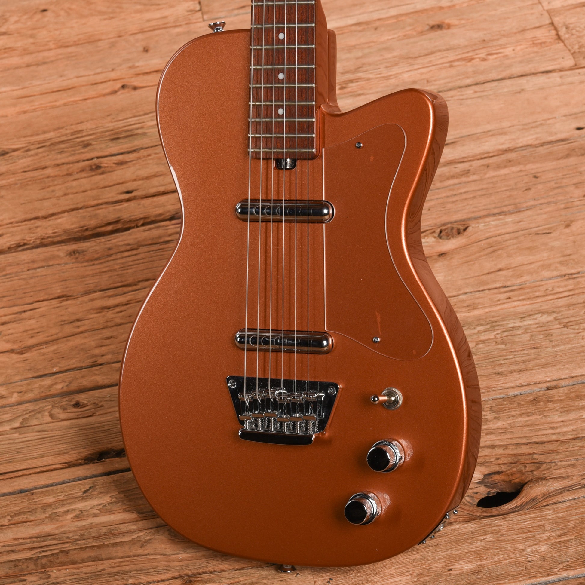 Silvertone 2-Pickup Singlecut Copper Electric Guitars / Solid Body