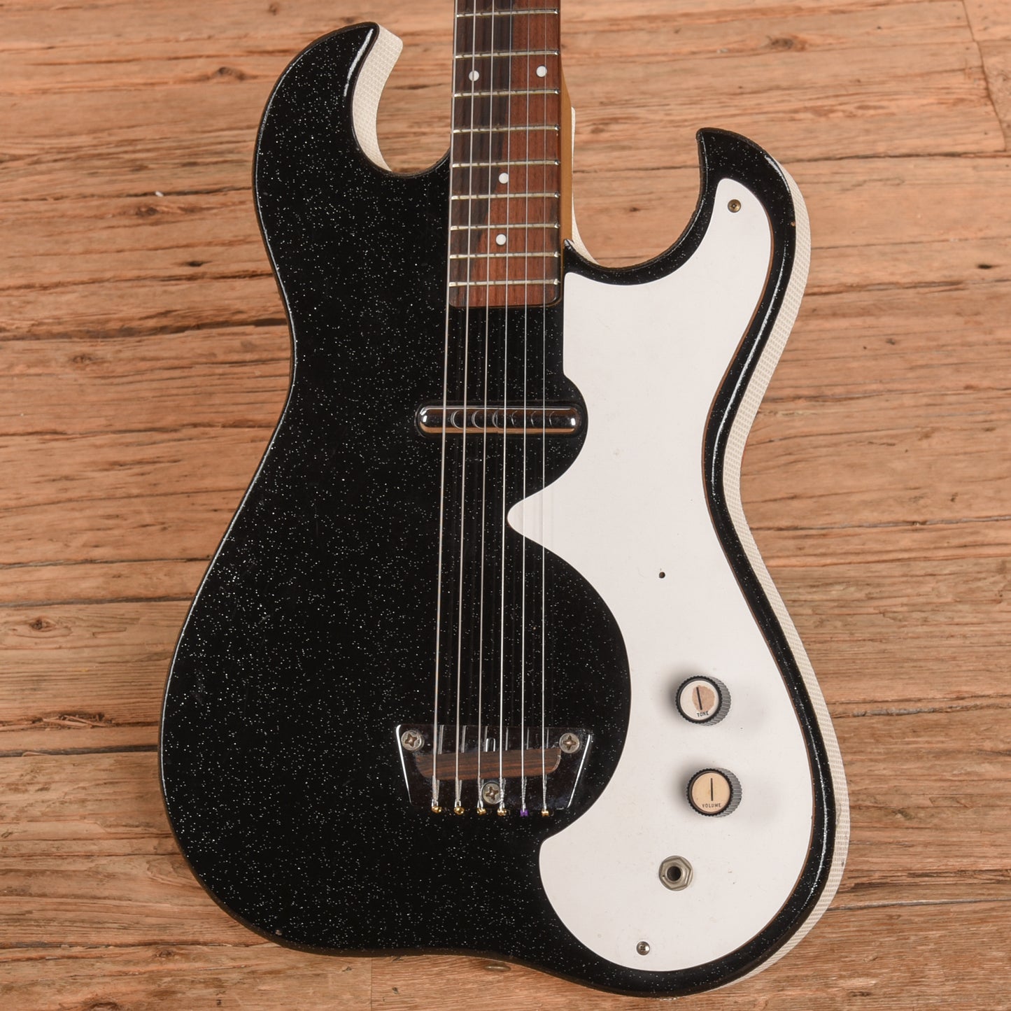 Silvertone Model 1448 w/ Amp in Case Black 1960s Electric Guitars / Solid Body