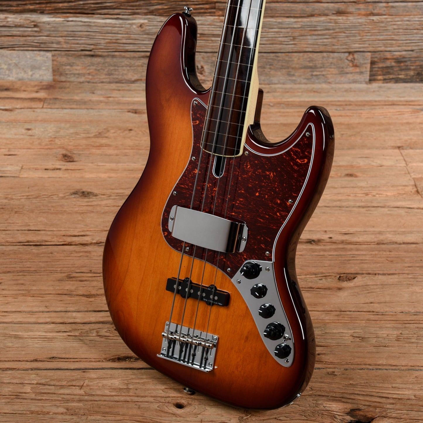 Sire 2nd Generation Marcus Miller V7 Fretless Sunburst 2021 Bass Guitars / 4-String