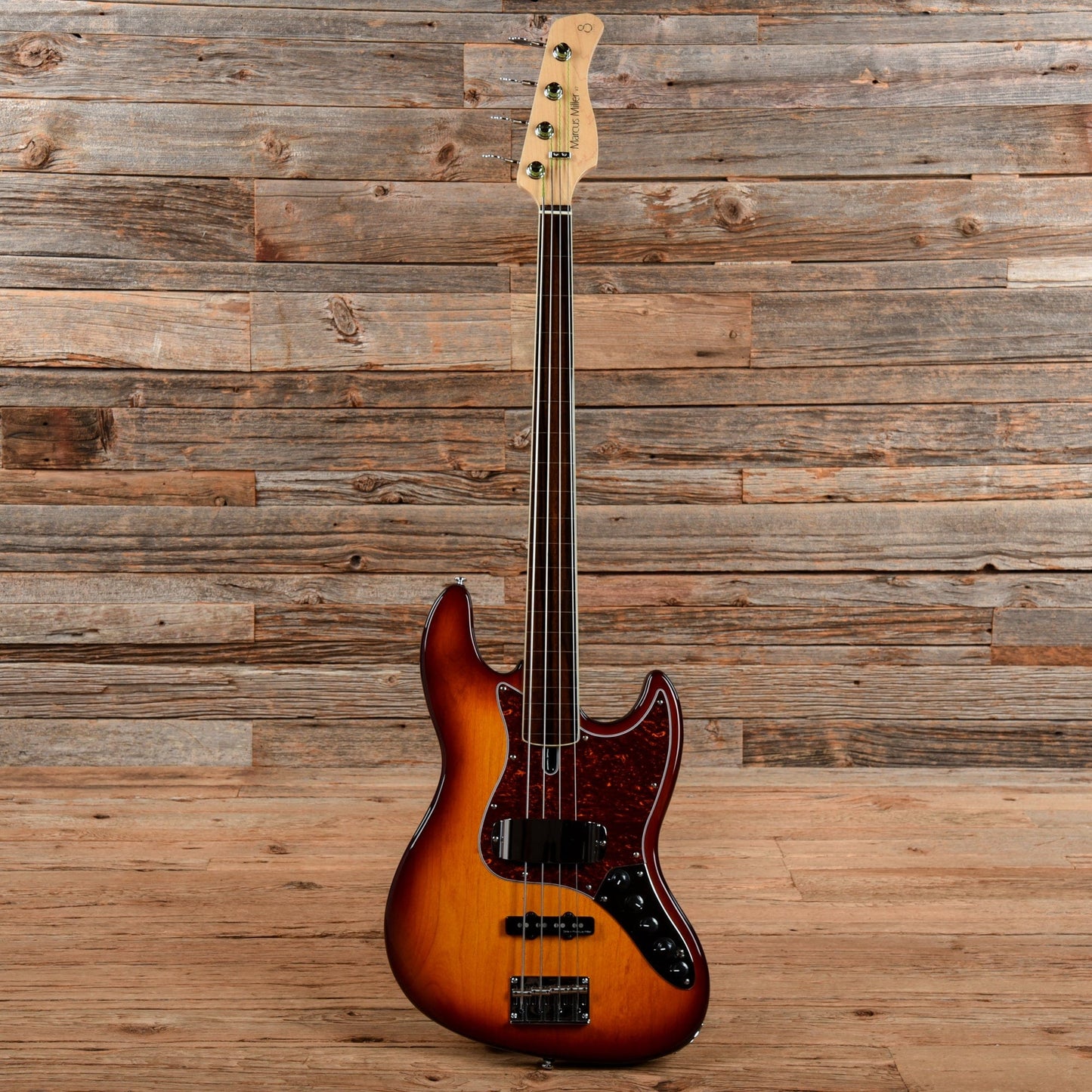 Sire 2nd Generation Marcus Miller V7 Fretless Sunburst 2021 Bass Guitars / 4-String