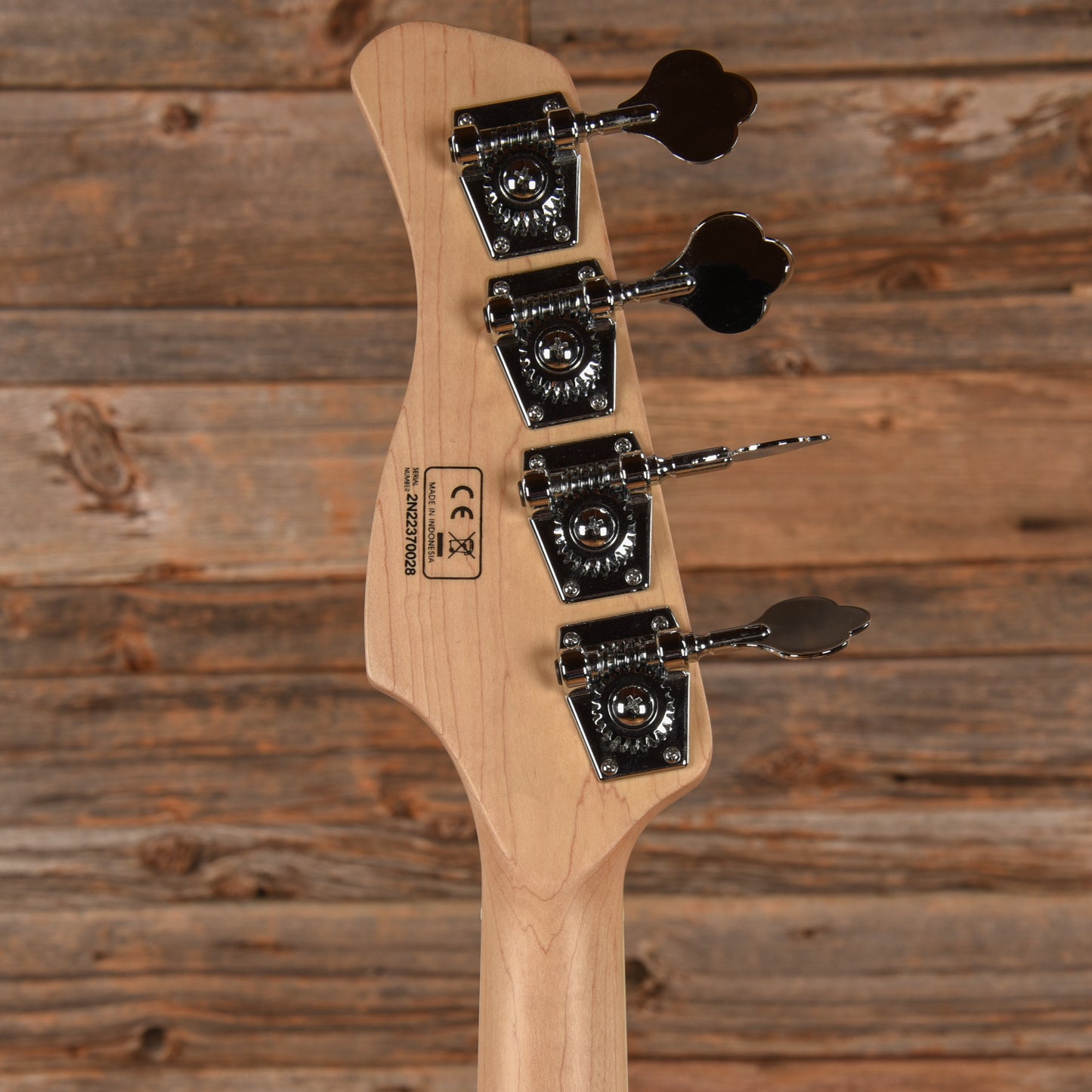 Sire 2nd Generation Marcus Miller V7 White 2022 Bass Guitars / 4-String