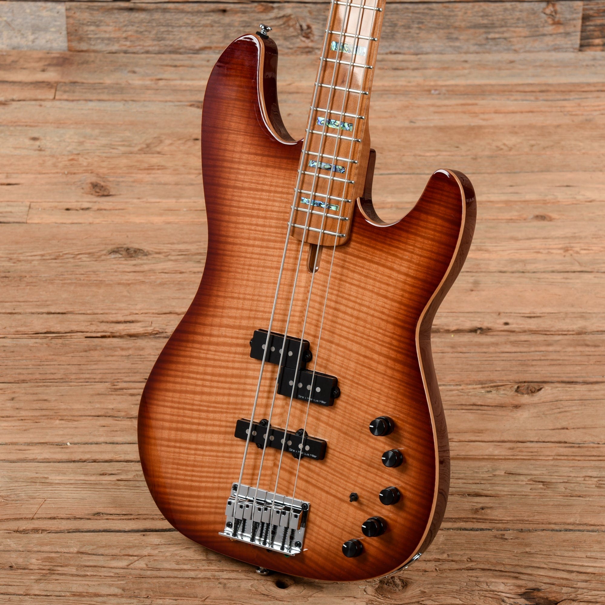 Sire Marcus Miller P10 Alder 4-String Tobacco Sunburst (2nd Gen) Bass Guitars / 4-String