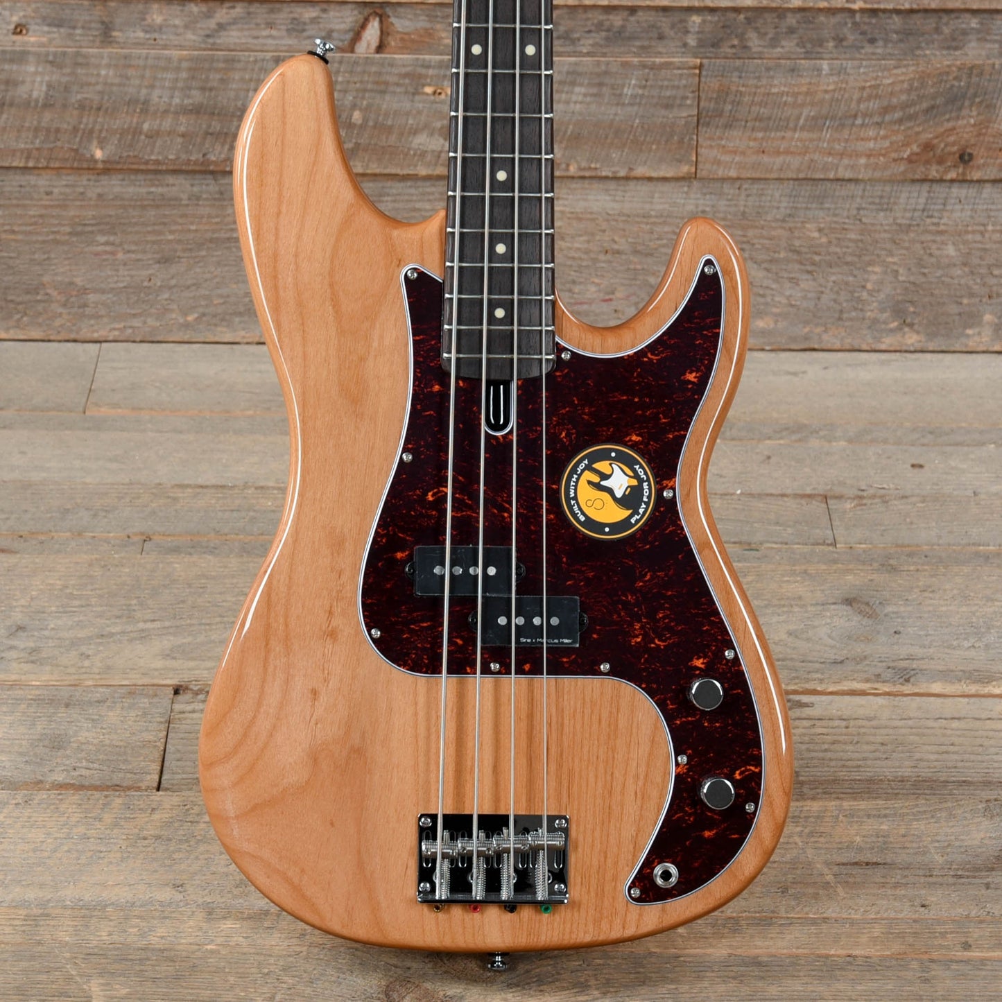 Sire Marcus Miller P5R Alder 4-String Natural Bass Guitars / 4-String
