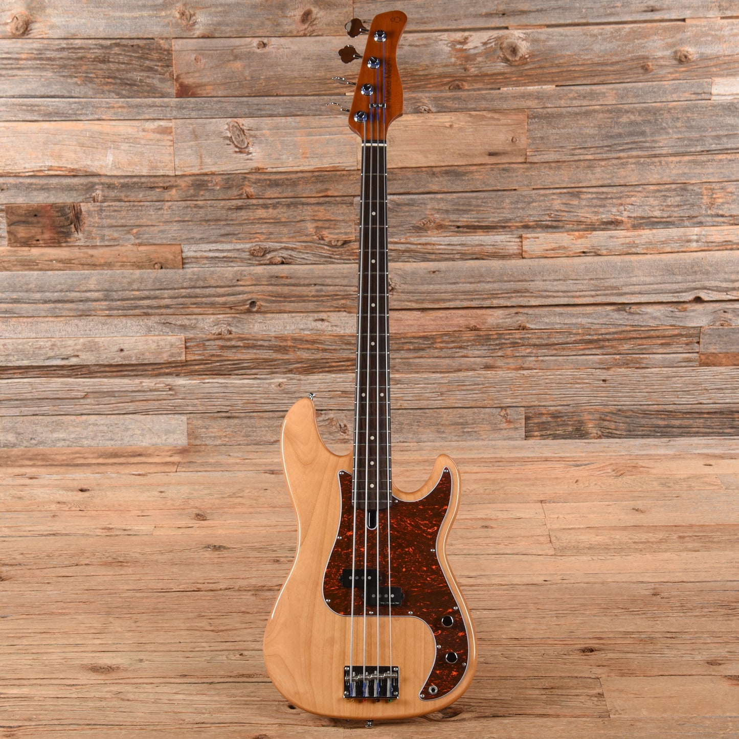 Sire Marcus Miller P5R Natural 2024 Bass Guitars / 4-String