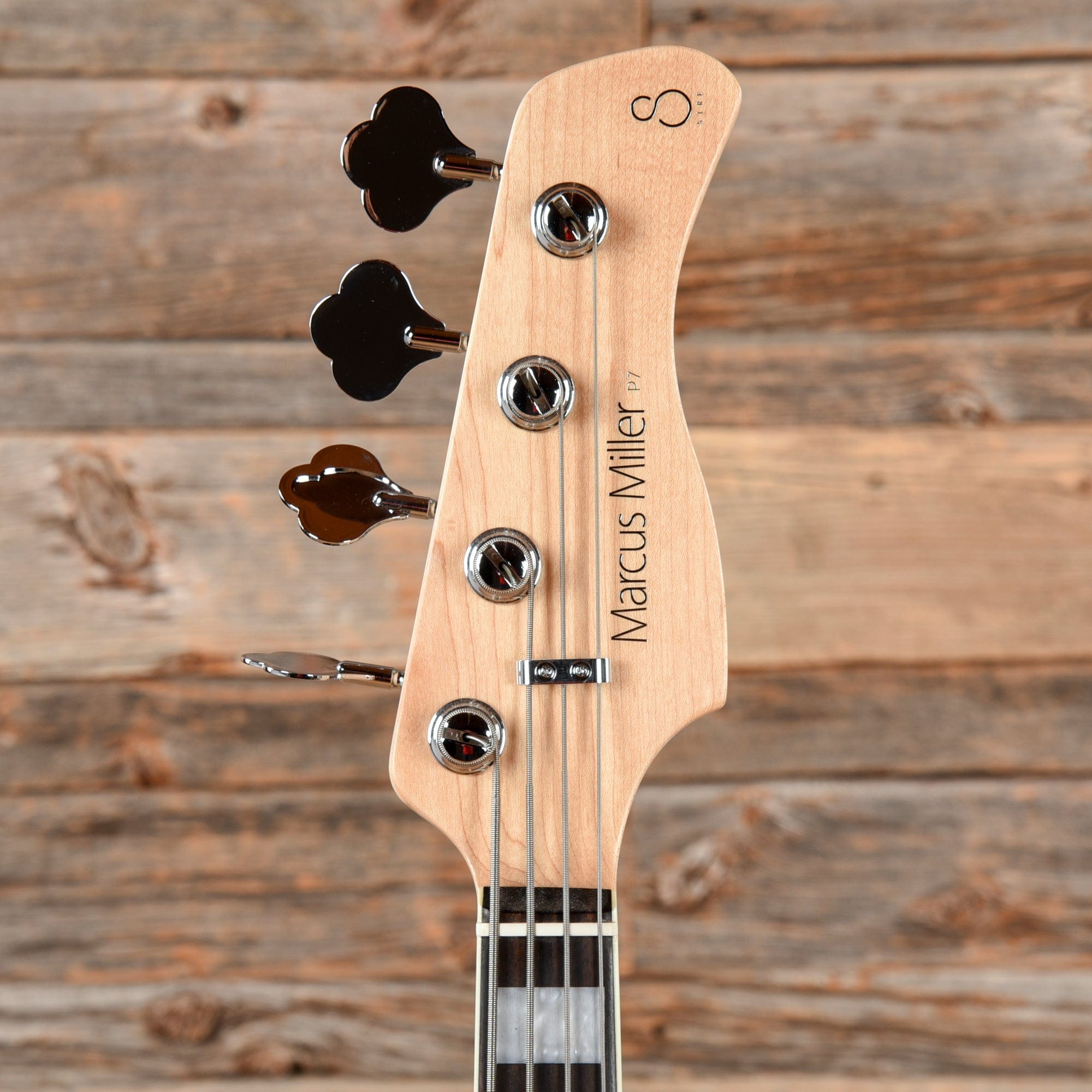 Sire Marcus Miller P7 Black Bass Guitars / 4-String