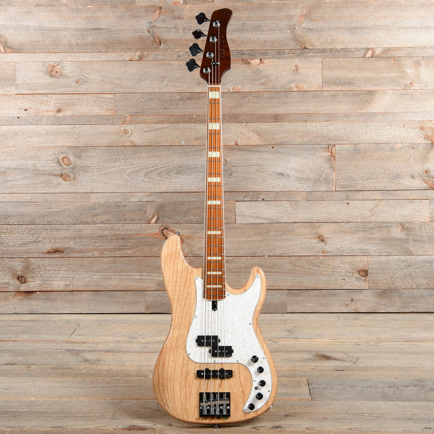 Sire Marcus Miller P8 Swamp Ash 4-String Natural Bass Guitars / 4-String