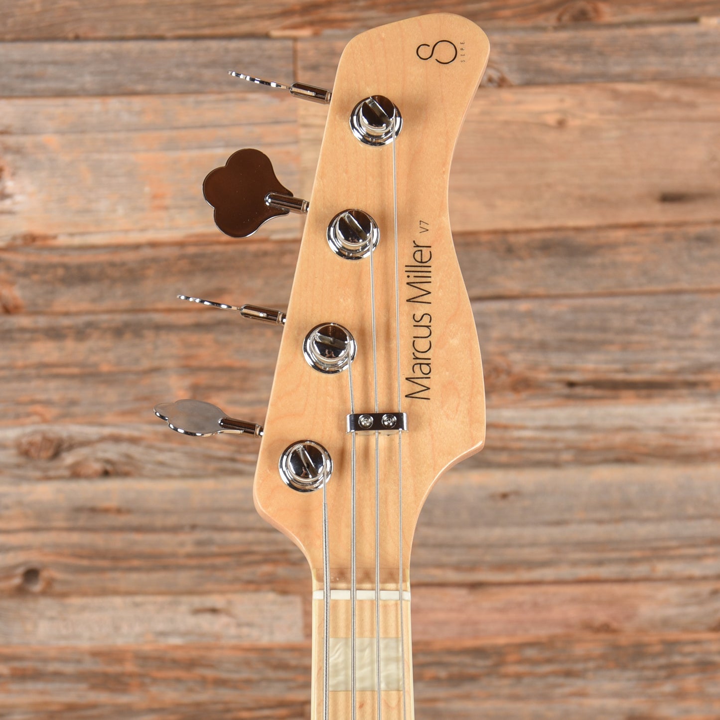 Sire Marcus Miller V7 4-String Swamp Ash/Poplar Reissue Transparent Green Satin Bass Guitars / 4-String