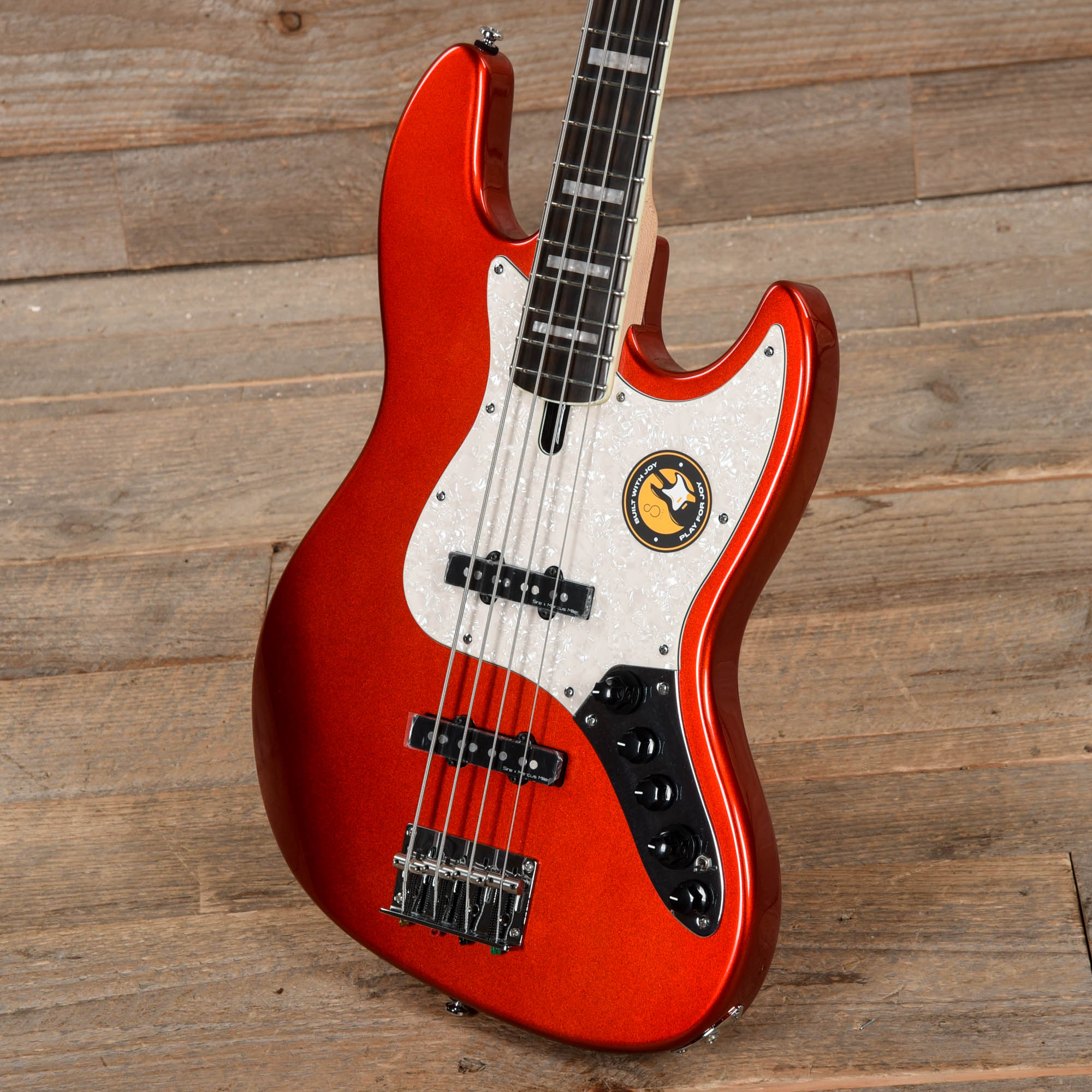 Sire Marcus Miller V7 Alder 4-String Bright Metallic Red (2nd Gen) Bass Guitars / 4-String