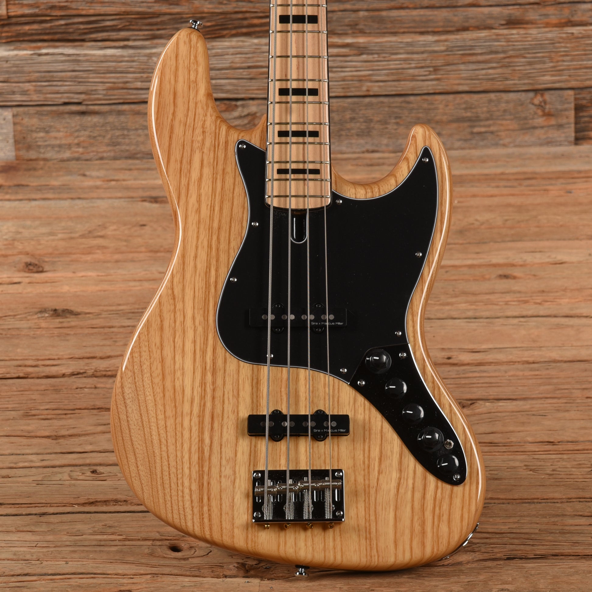 Sire Marcus Miller V7 Natural Bass Guitars / 4-String