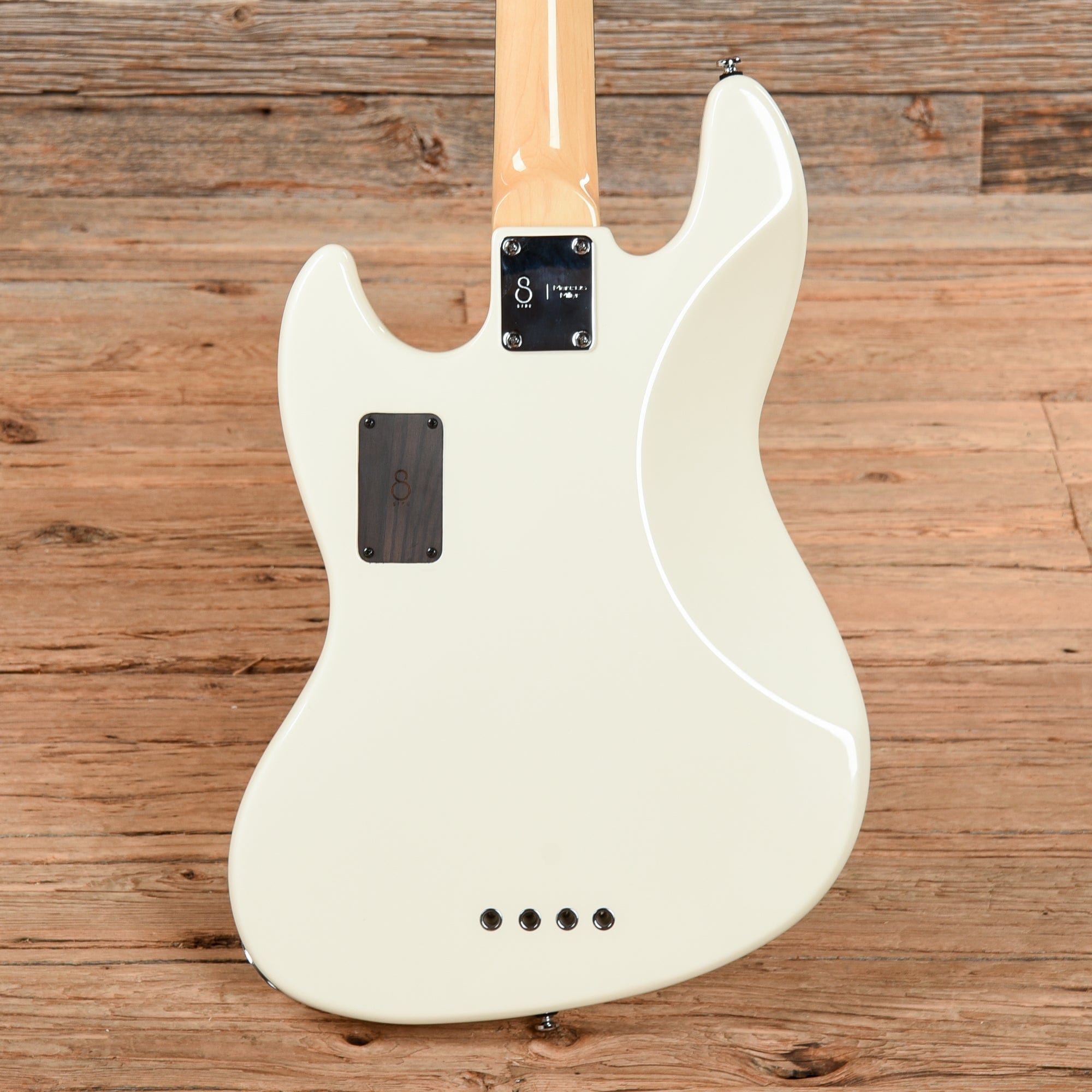 Sire Marcus Miller V7 Vintage Alder 4-String Antique White (2nd Gen) Bass Guitars / 4-String