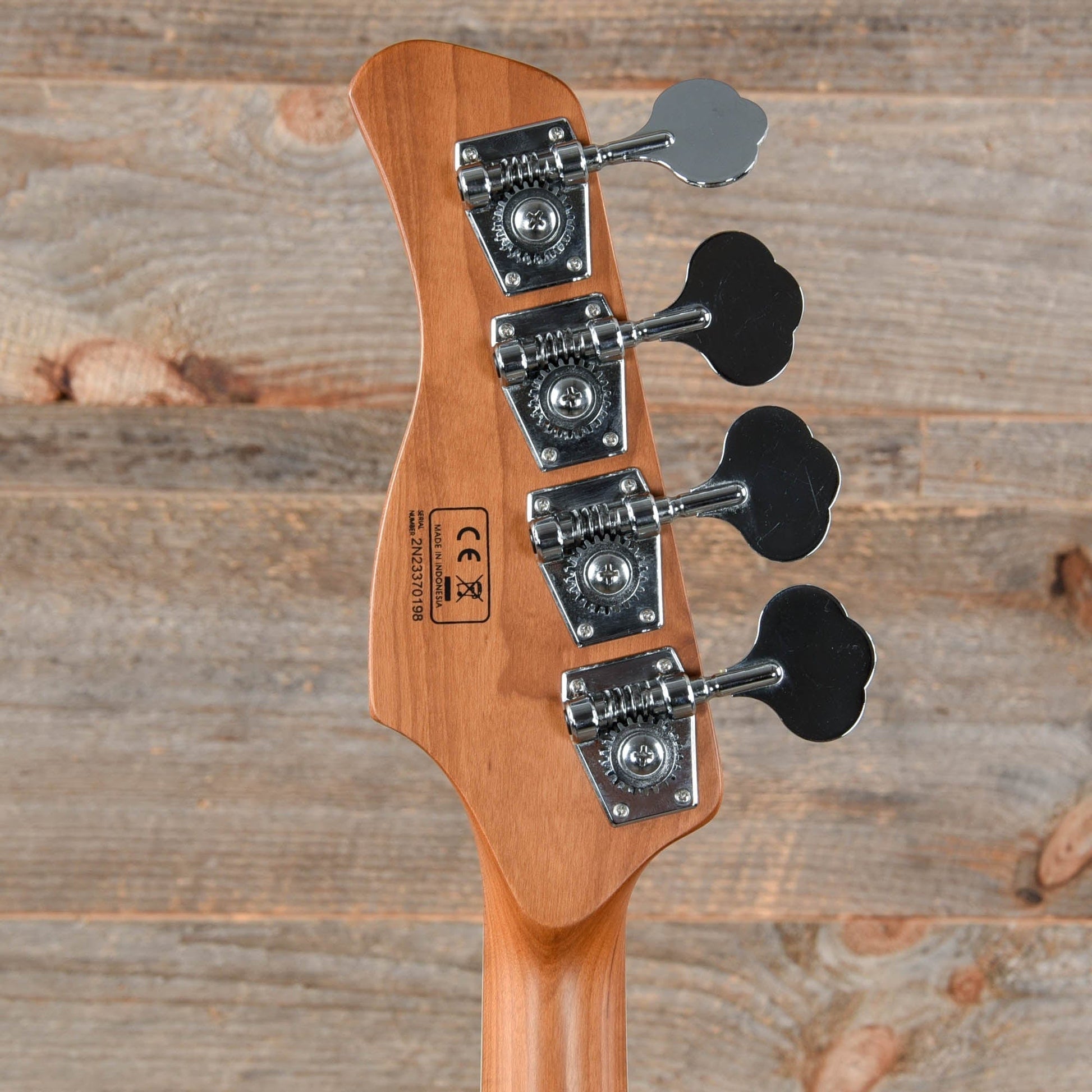 Sire Marcus Miller V8 Swamp Ash 4-String Tobacco Sunburst Bass Guitars / 4-String