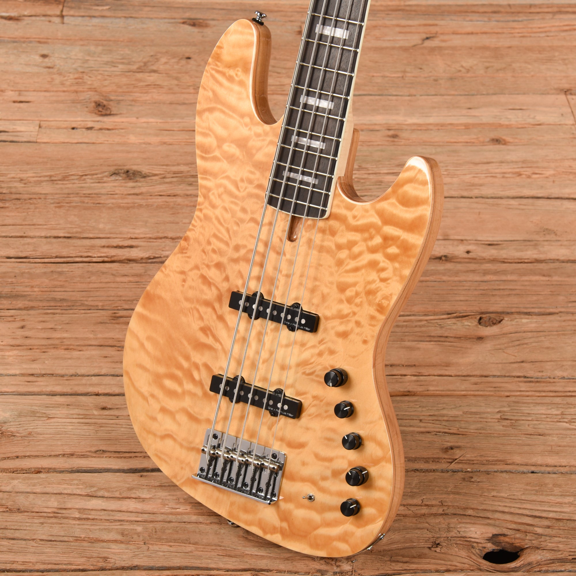 Sire Marcus Miller V-9 5-String Natural Bass Guitars / 5-String or More