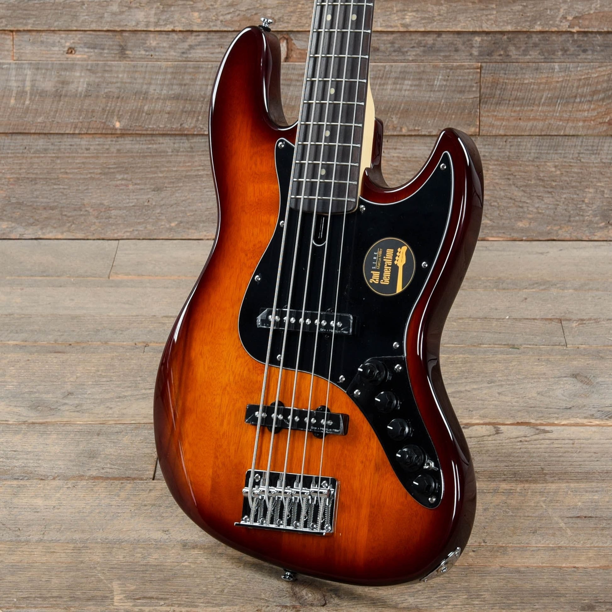 Sire Marcus Miller V3 5-String Tobacco Sunburst (2nd Gen) Bass Guitars / 5-String or More