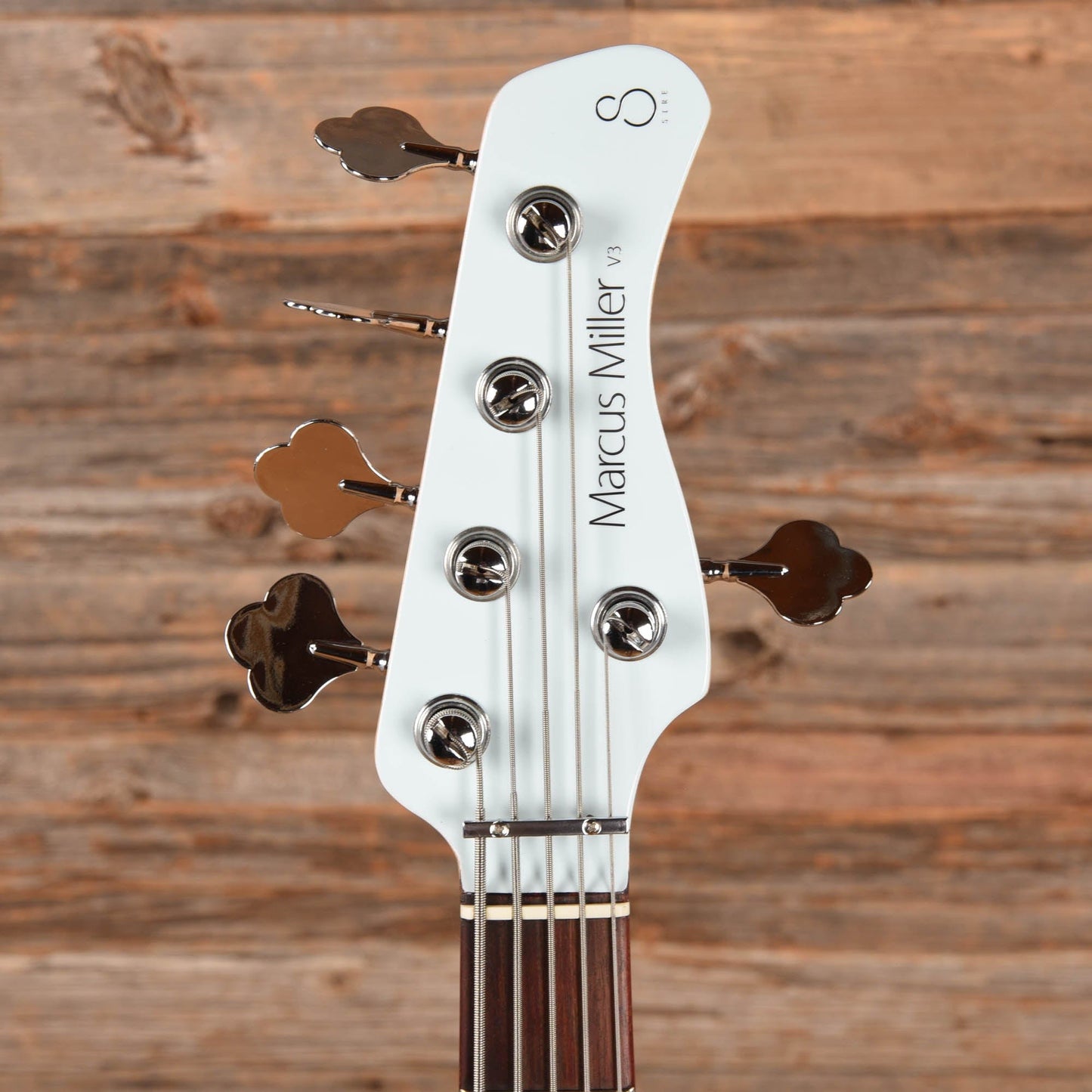 Sire Marcus Miller V3P Mahogany 5-String Sonic Blue Bass Guitars / 5-String or More