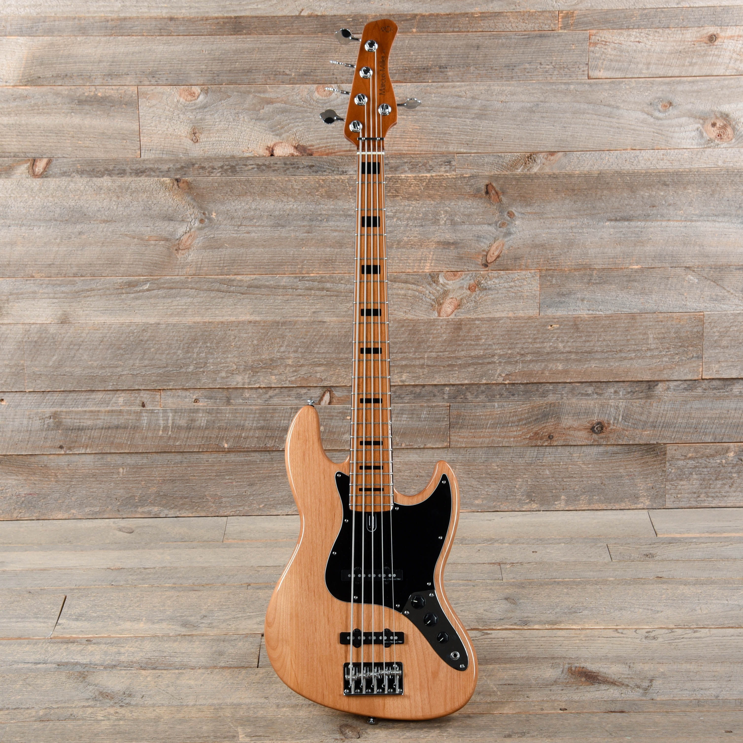 Sire Marcus Miller V5 Alder 5-String Natural (2nd Gen) Bass Guitars / 5-String or More
