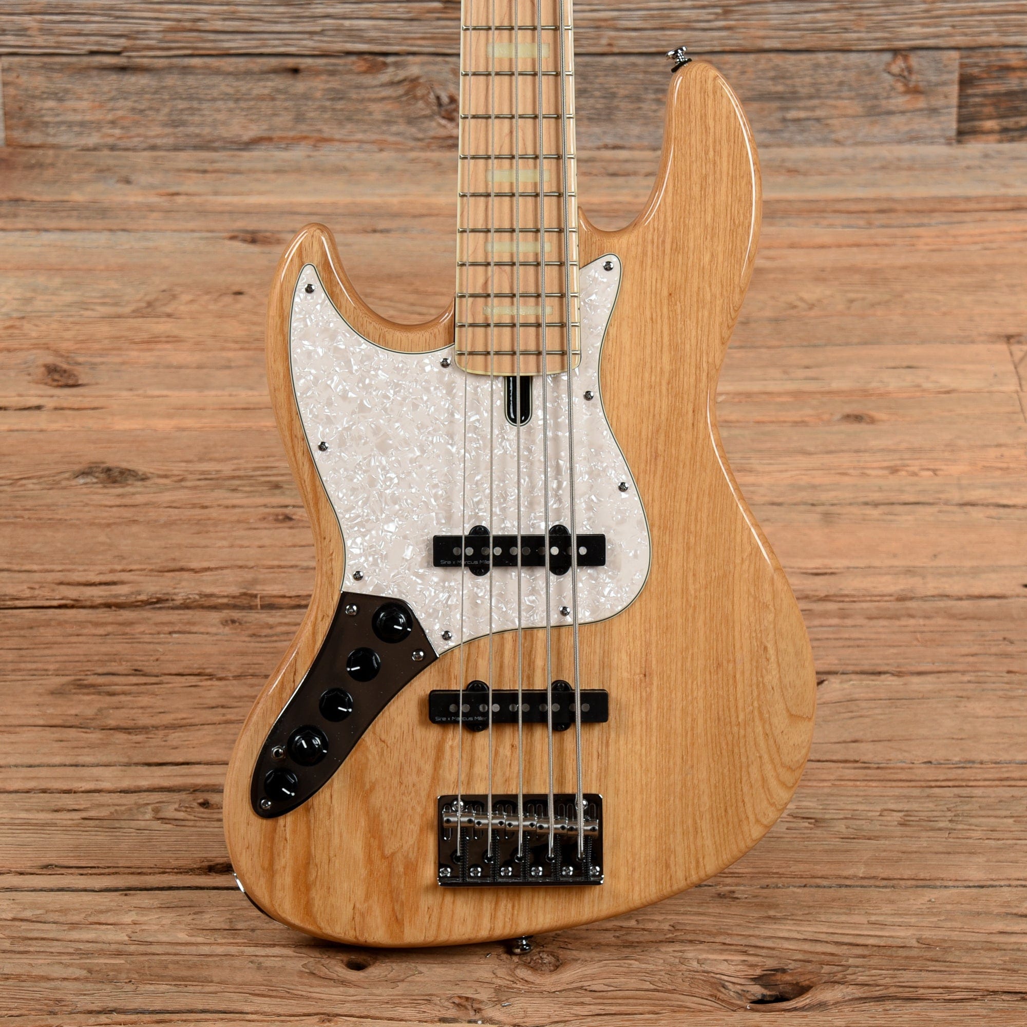 Sire Marcus Miller V7 Swamp Ash 5-String LEFTY Natural (2nd Gen) Bass Guitars / 5-String or More