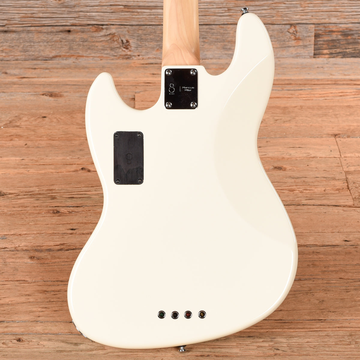 Sire Marcus Miller V7 Fretless White 2019 Bass Guitars