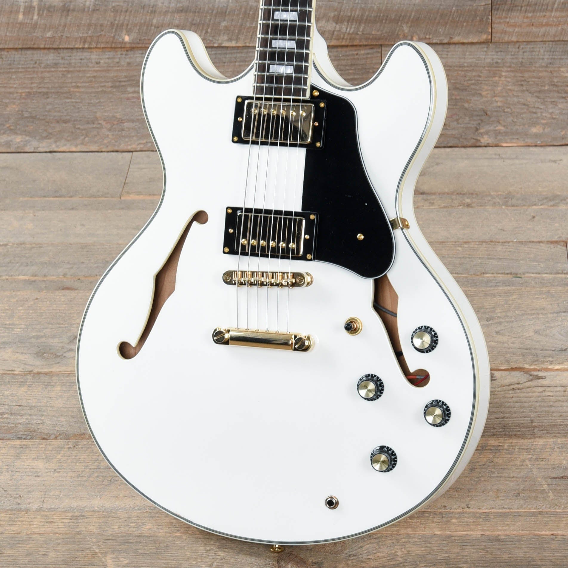 Sire Larry Carlton H7 Semi-Hollow White – Chicago Music Exchange