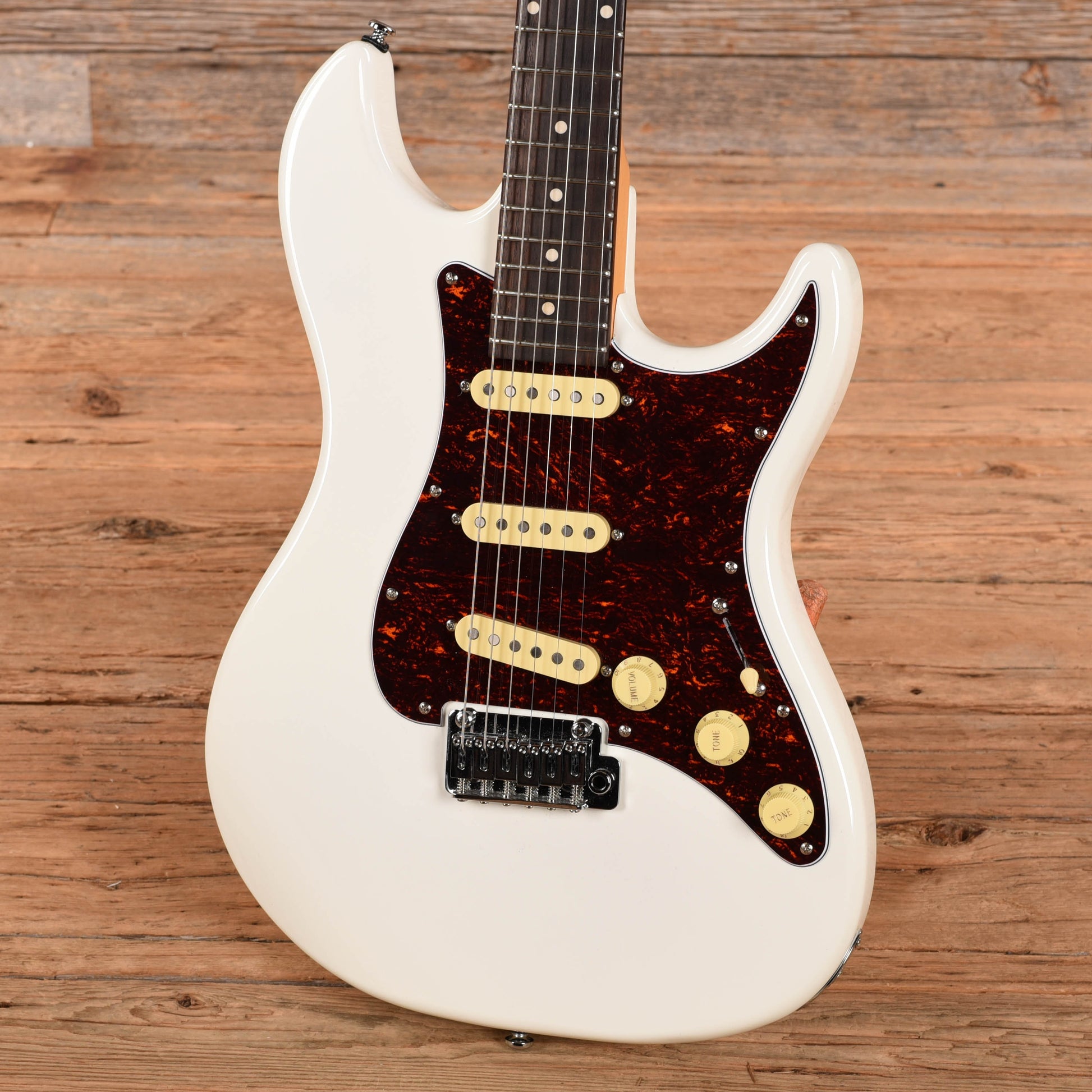 Sire Larry Carlton S3 White 2025 Electric Guitars