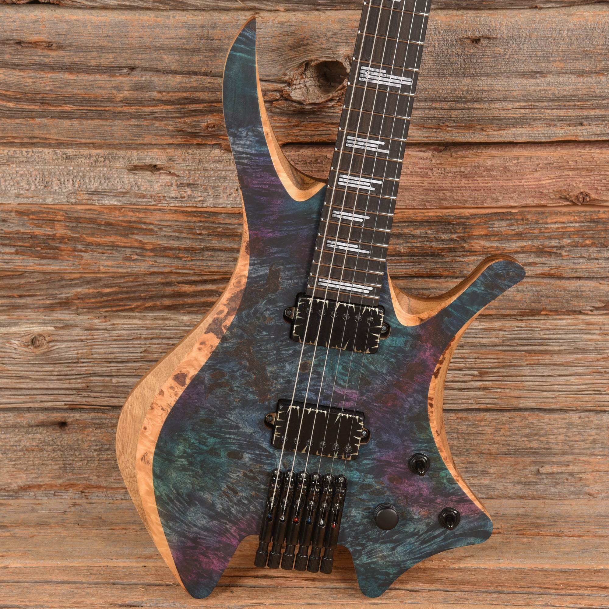 Skervesen Shoggie DC6 Green Purple Fade – Chicago Music Exchange