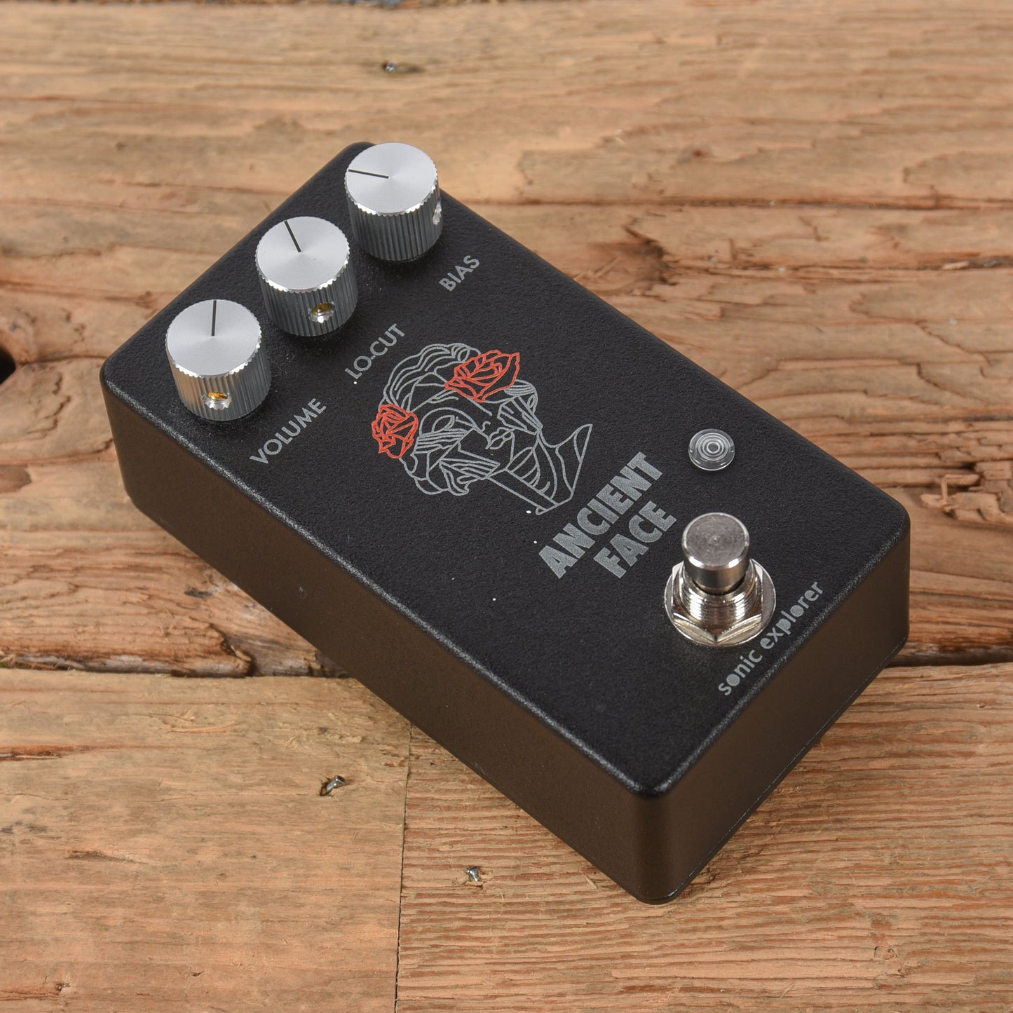 Sonic Explorer Ancient Face Effects and Pedals / Fuzz