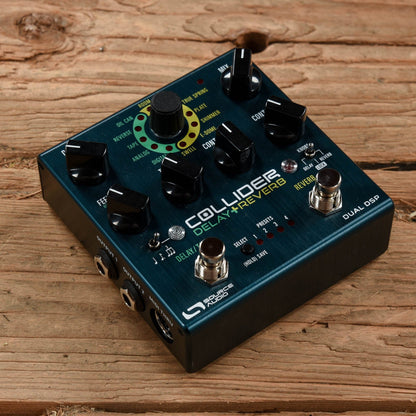 Source Audio SA263 Collider Delay + Reverb Effects and Pedals / Delay