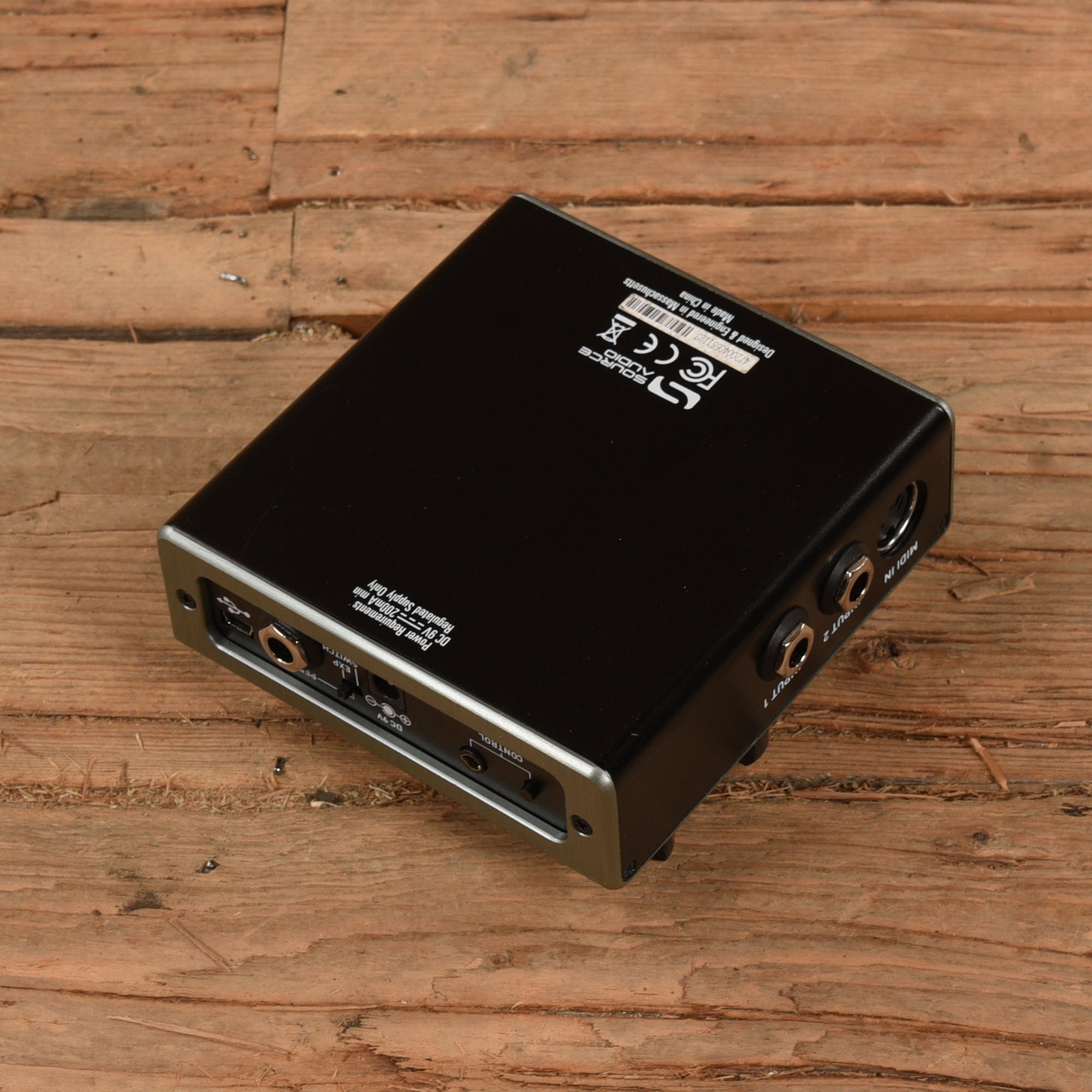 Source Audio SA262 Ventris Dual Reverb Effects and Pedals / Reverb