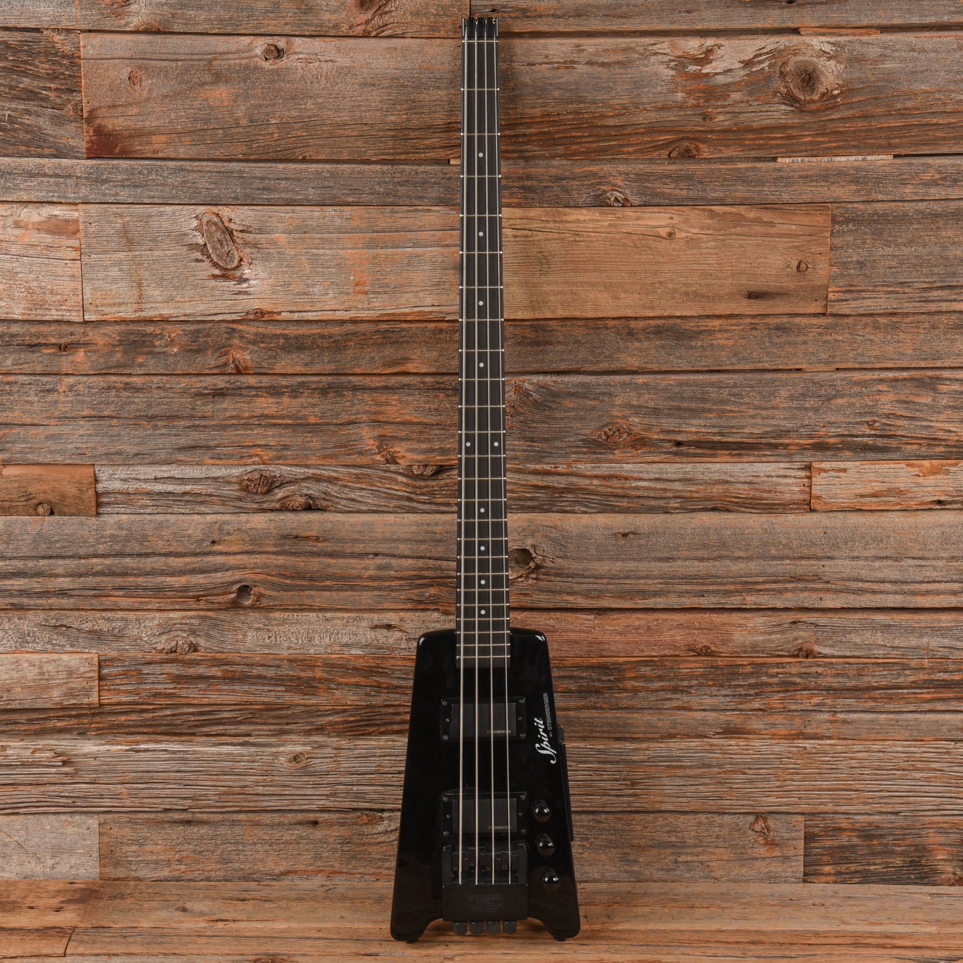 Spirit XT-2 Black Bass Guitars / 4-String