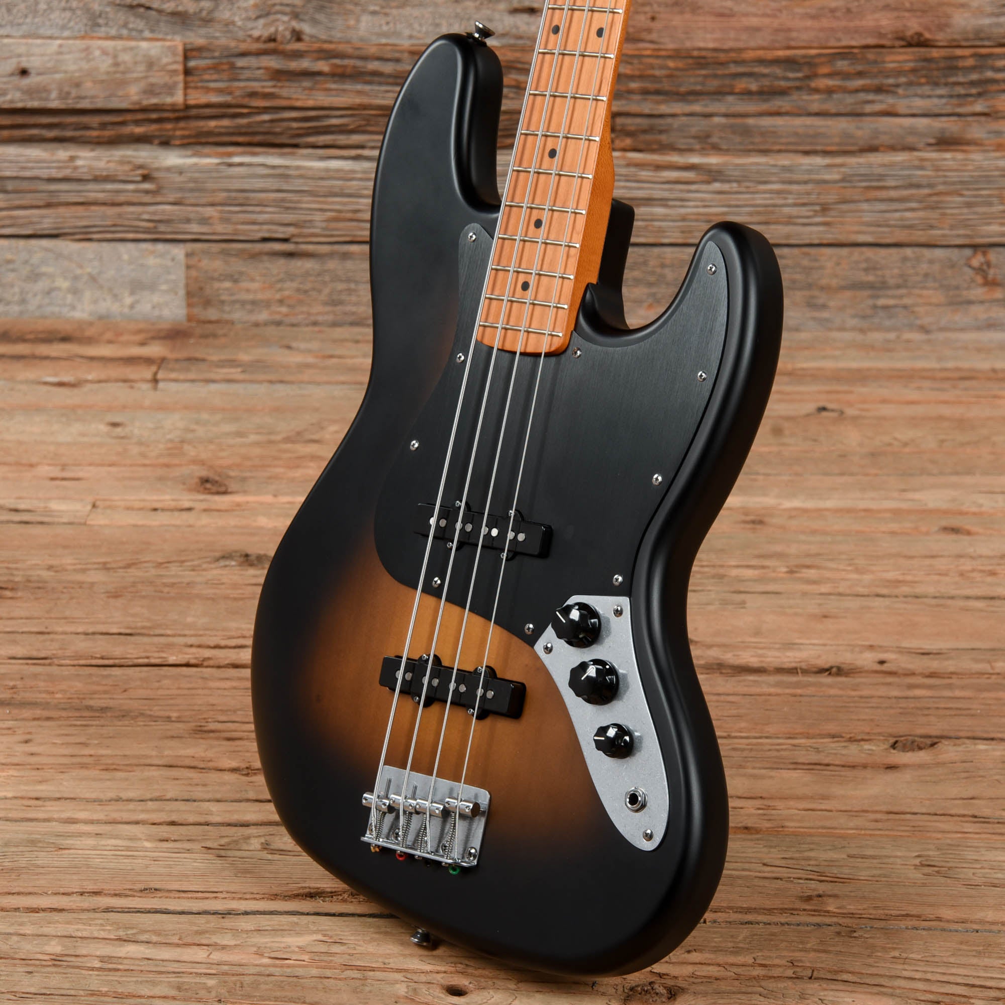 Squier 40th Anniversary Vintage Edition Jazz Bass Satin Wide 2-Color Sunburst 2022 Bass Guitars / 4-String
