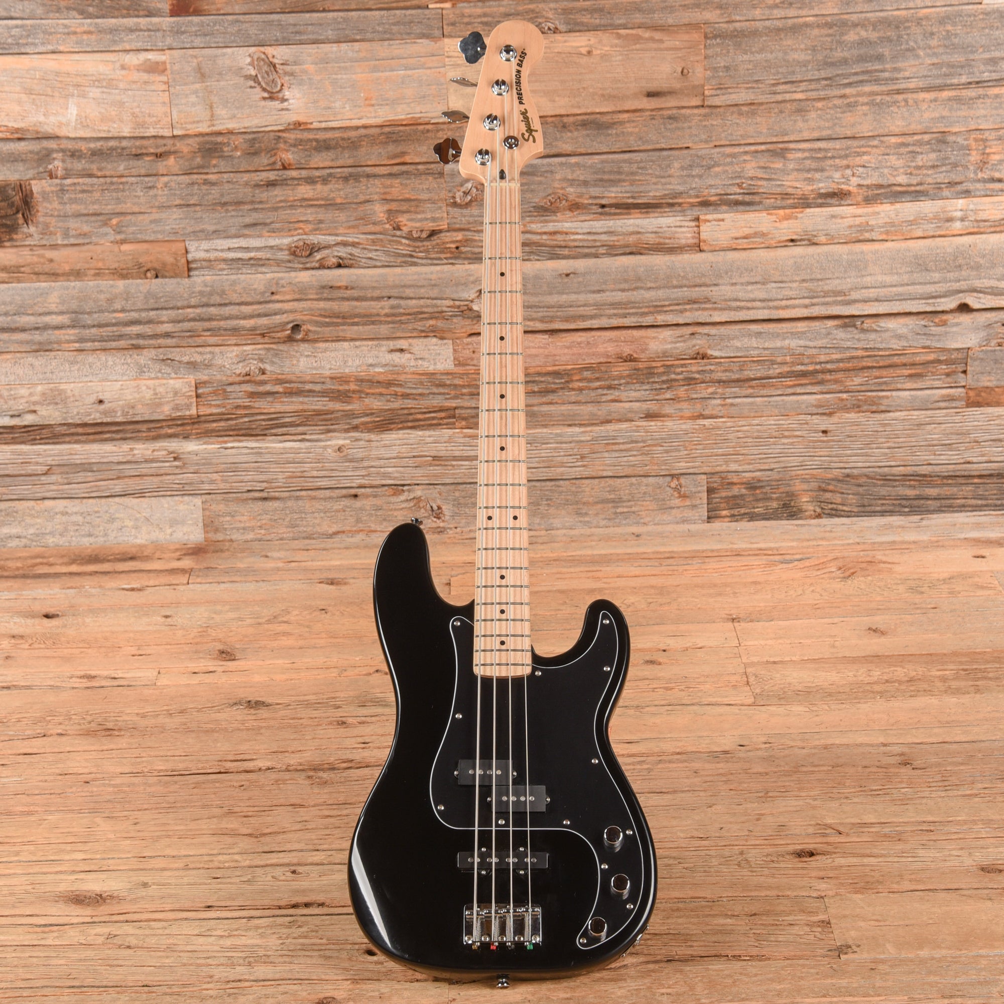 Squier Affinity Precision Bass PJ Black 2022 Bass Guitars / 4-String