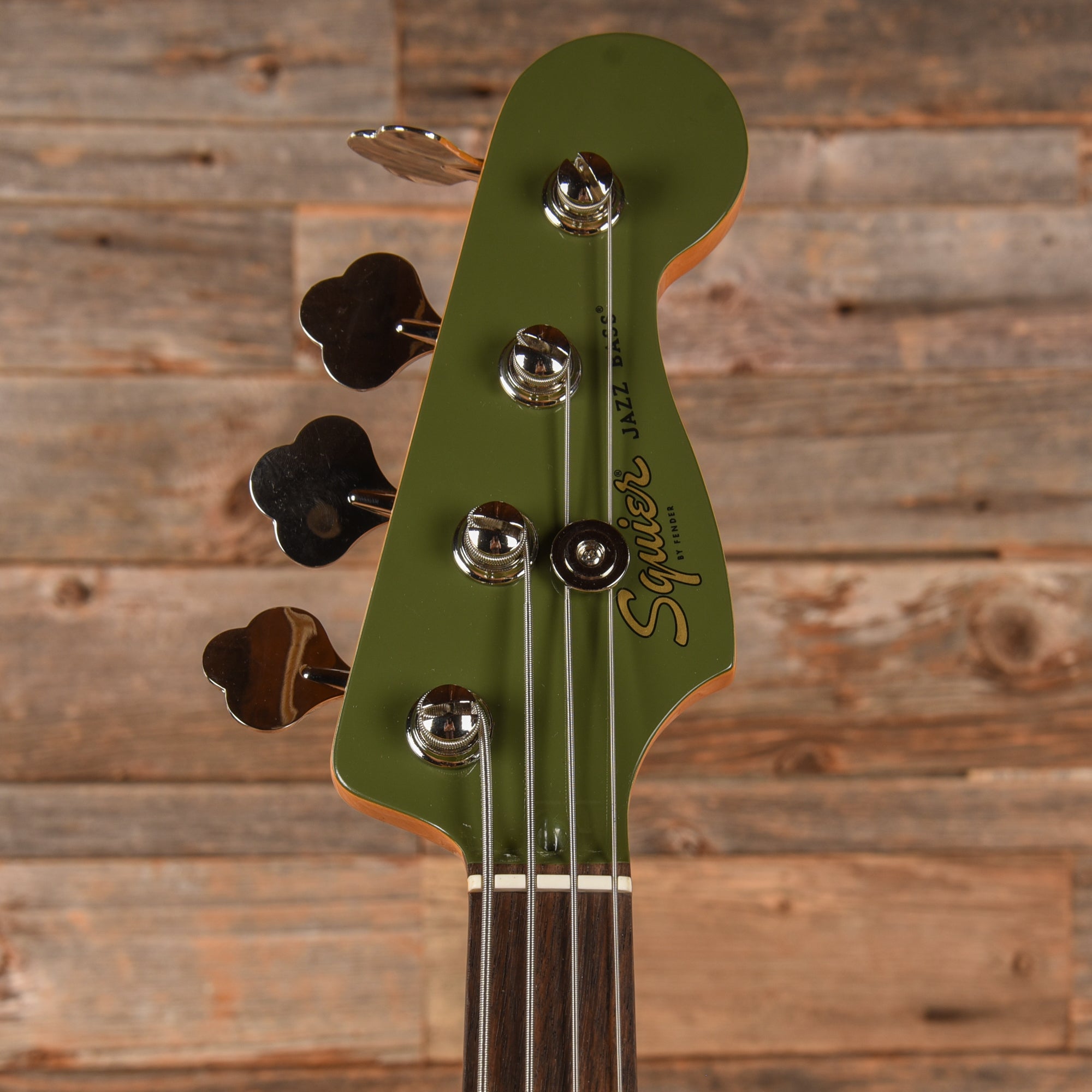 Squier Classic Vibe '60s Jazz Bass Olive Bass Guitars / 4-String
