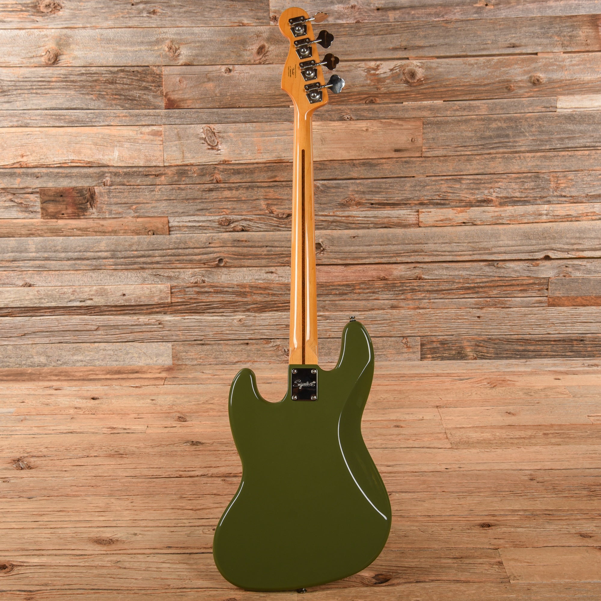 Squier Classic Vibe '60s Jazz Bass Olive Bass Guitars / 4-String