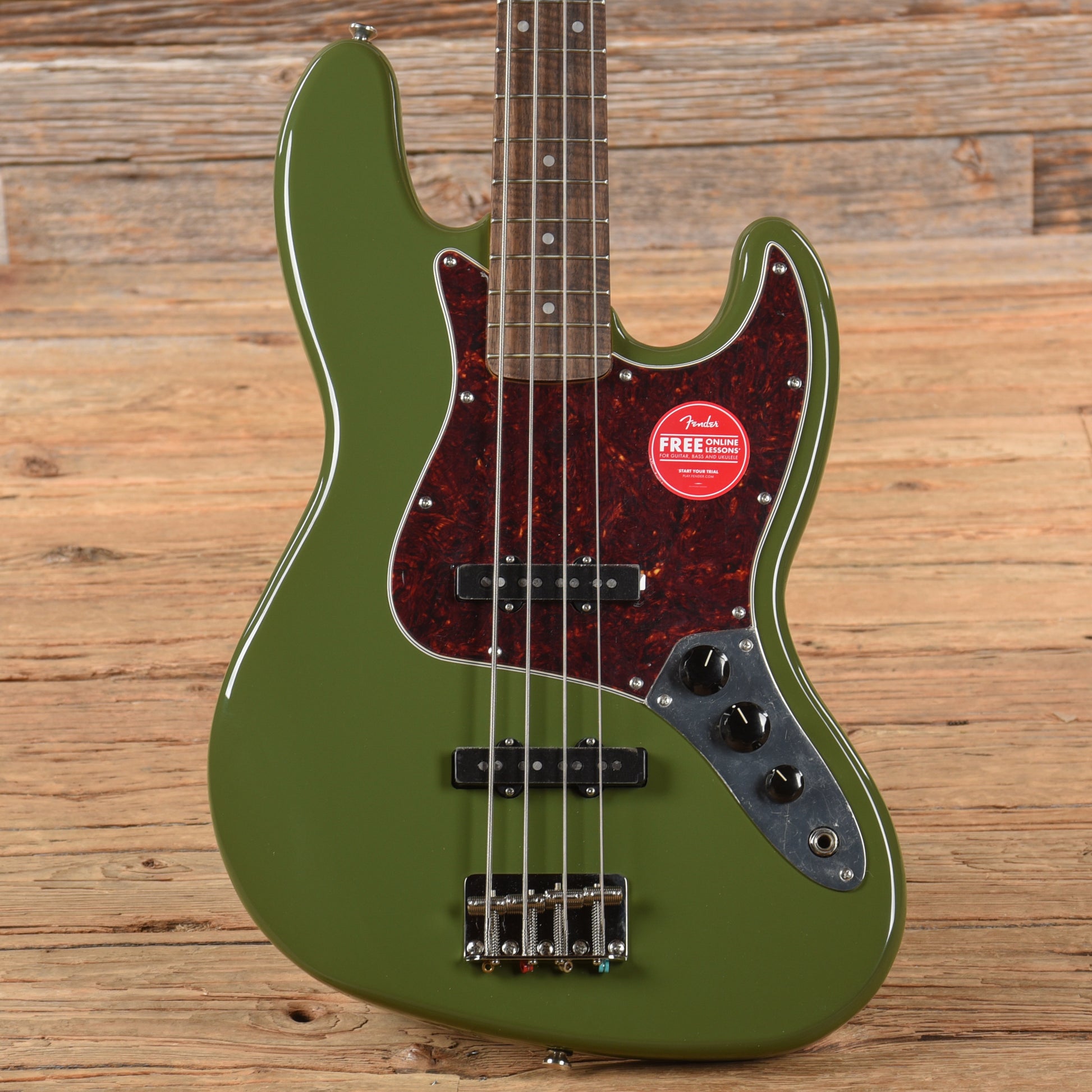 Squier Classic Vibe '60s Jazz Bass Olive Bass Guitars / 4-String