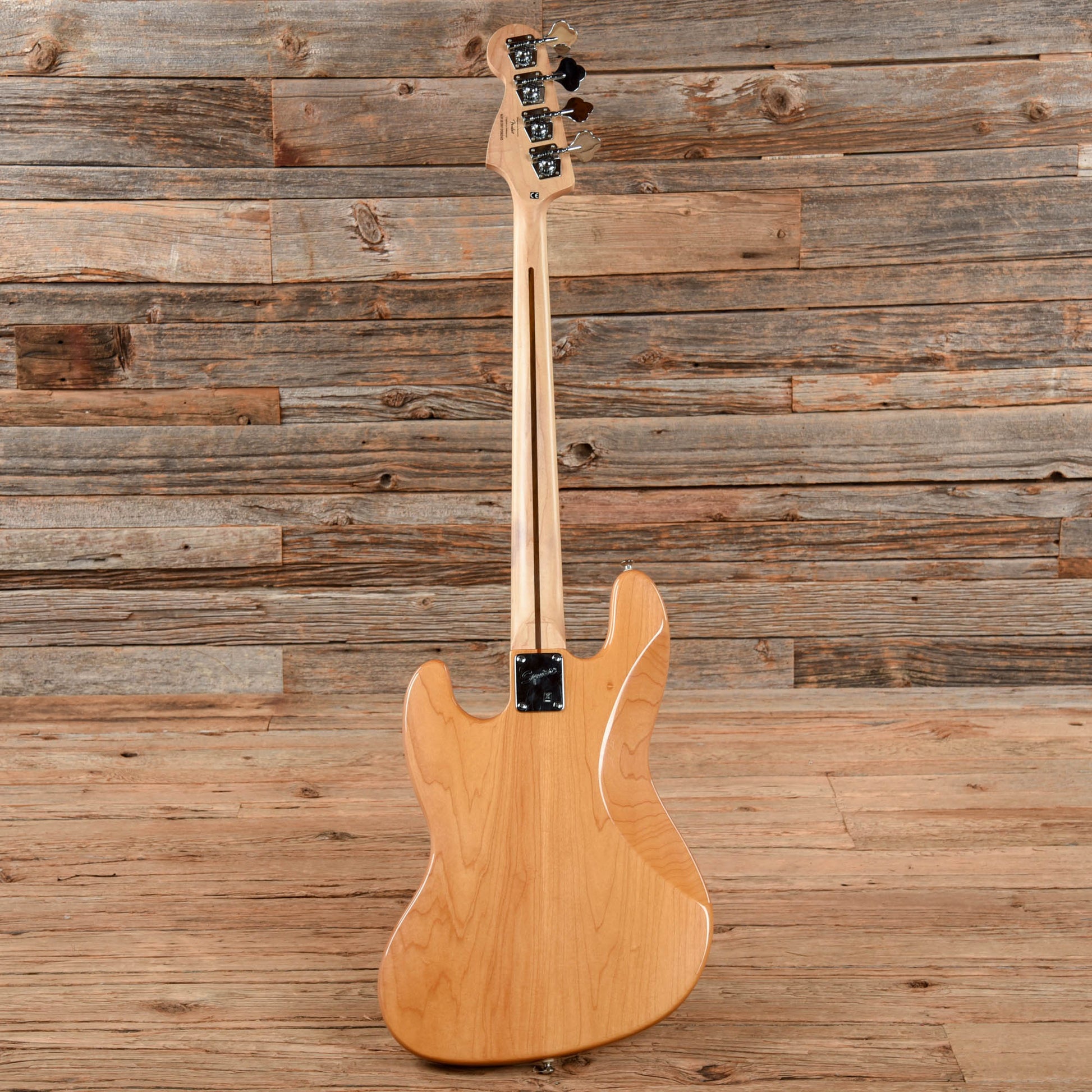 Squier Classic Vibe 70's Jazz Bass Natural Bass Guitars / 4-String