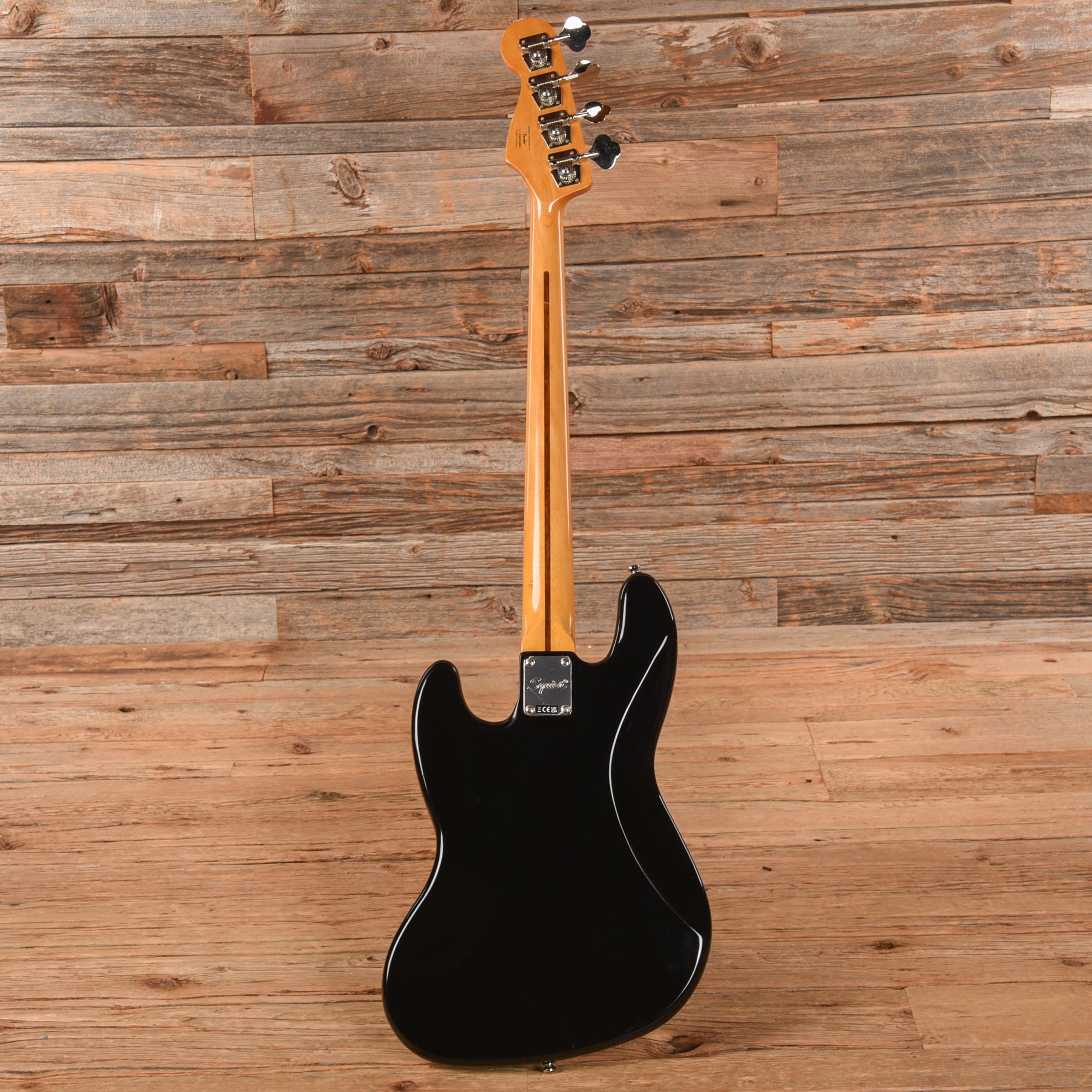 Squier Classic Vibe '70s Jazz Bass Black 2021 Bass Guitars / 4-String
