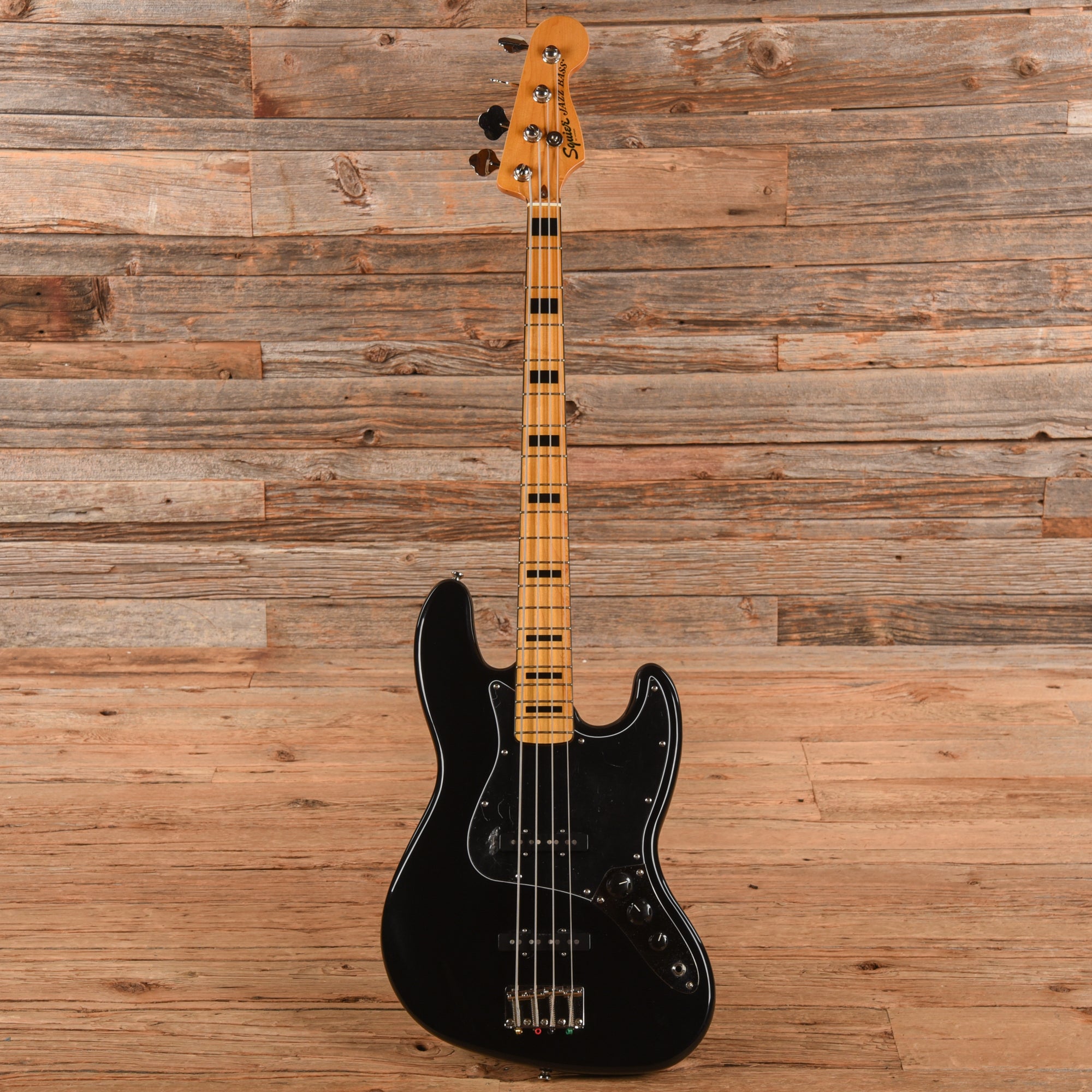 Squier Classic Vibe '70s Jazz Bass Black 2021 Bass Guitars / 4-String