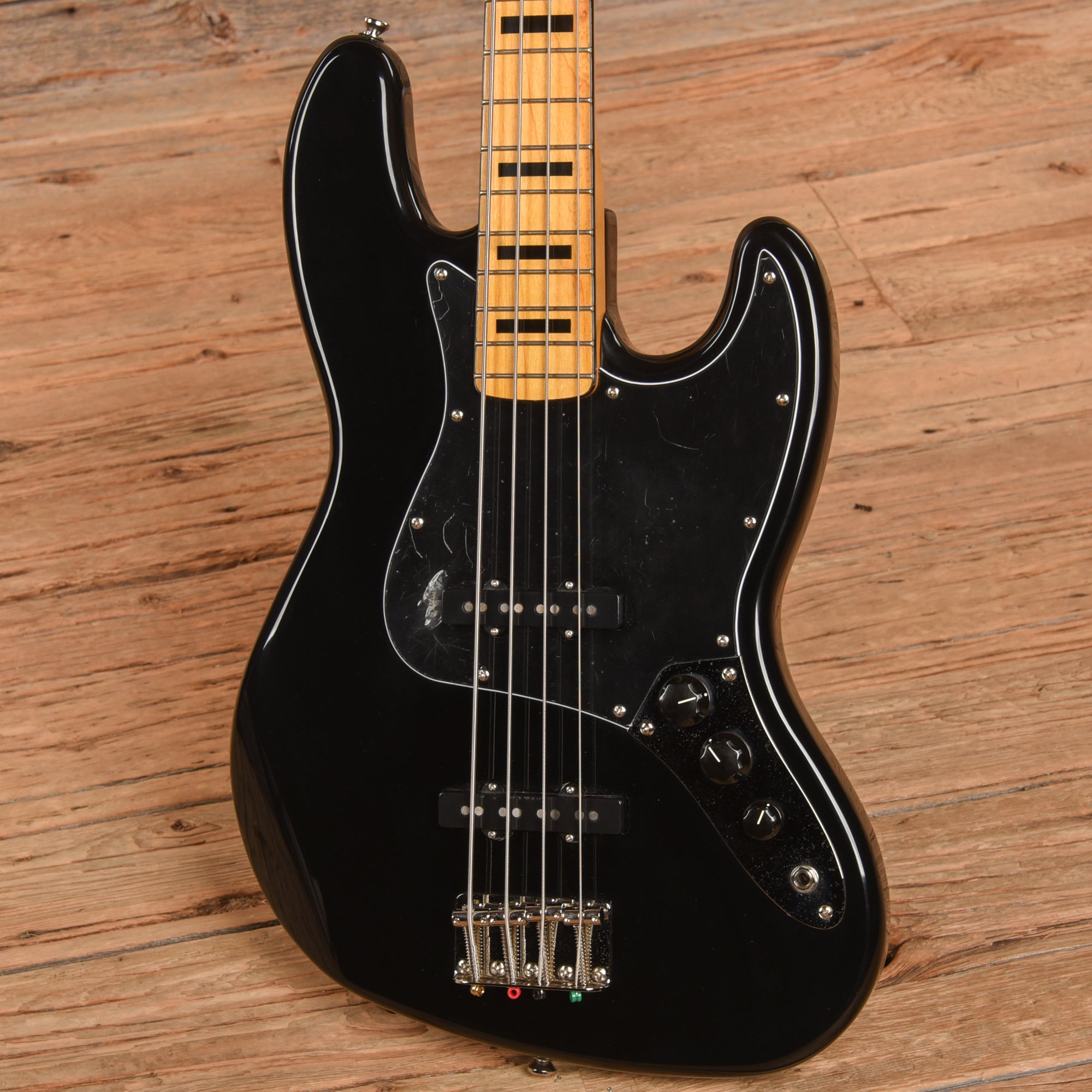 Squier Classic Vibe '70s Jazz Bass Black 2021 Bass Guitars / 4-String