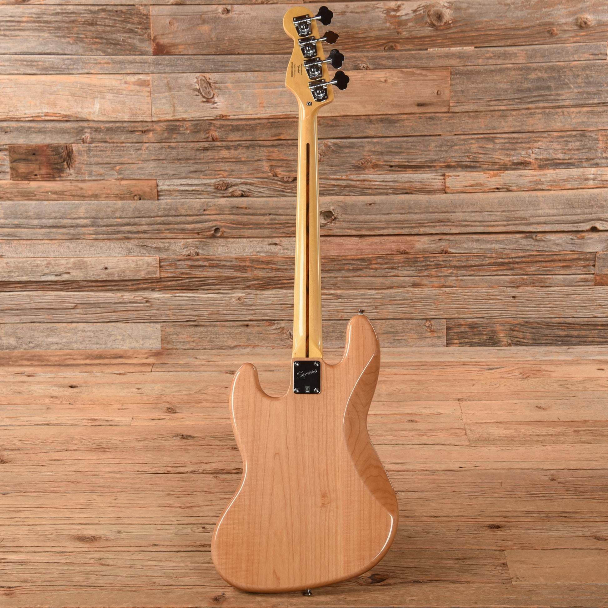 Squier Classic Vibe 70s Jazz Bass Natural 2015 Bass Guitars / 4-String