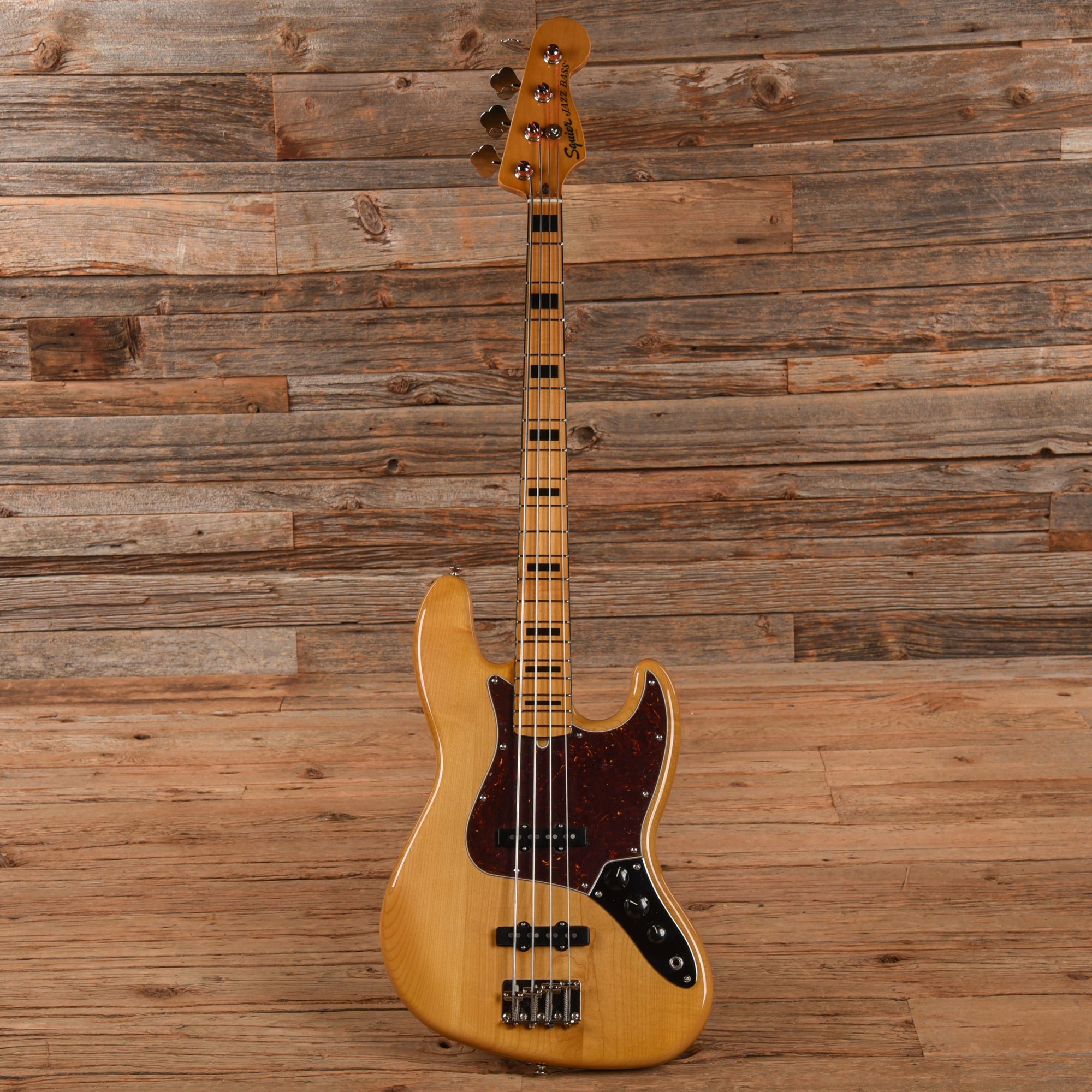 Squier Classic Vibe '70s Jazz Bass Natural 2023 Bass Guitars / 4-String