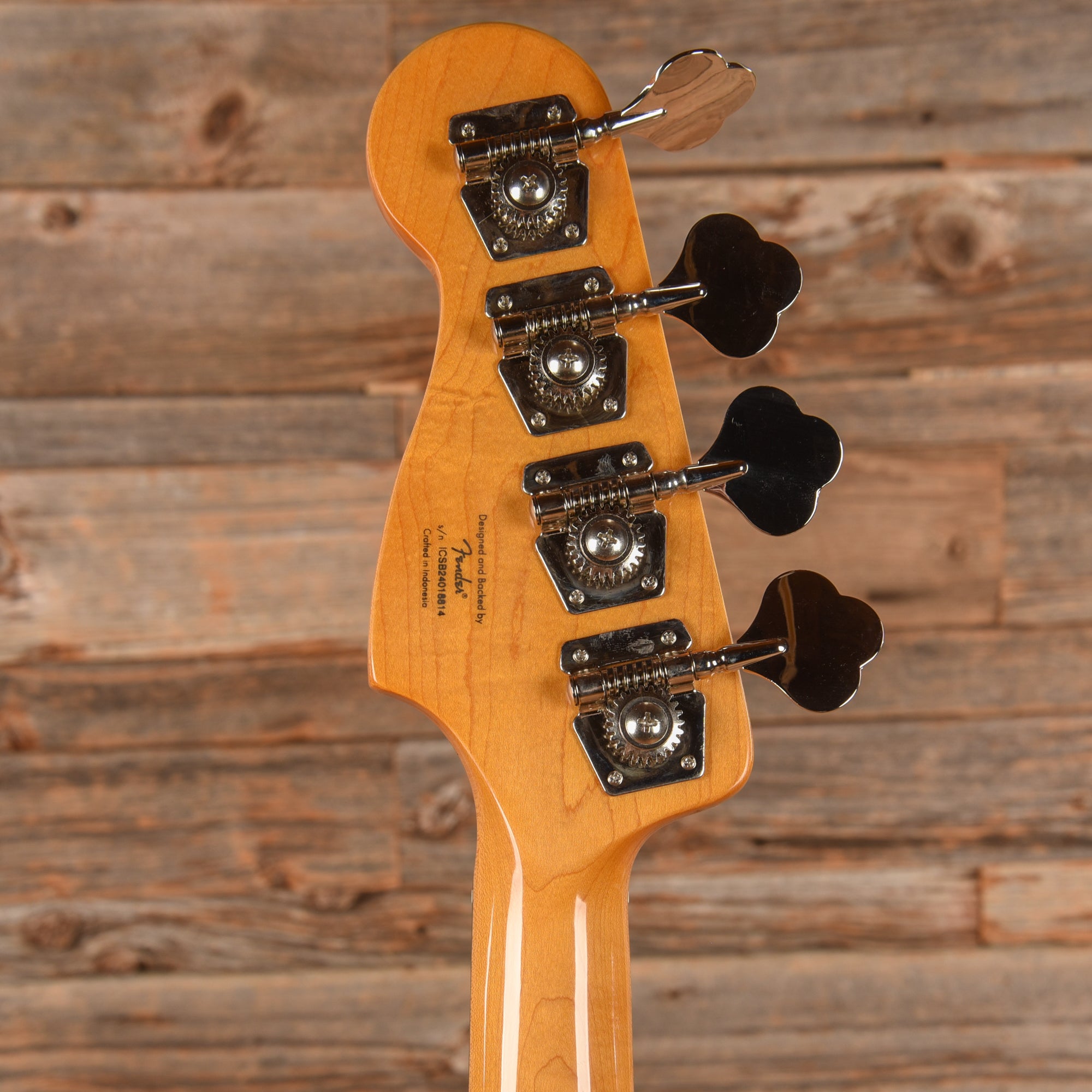 Squier Classic Vibe '70s Precision Bass Antigua Bass Guitars / 4-String
