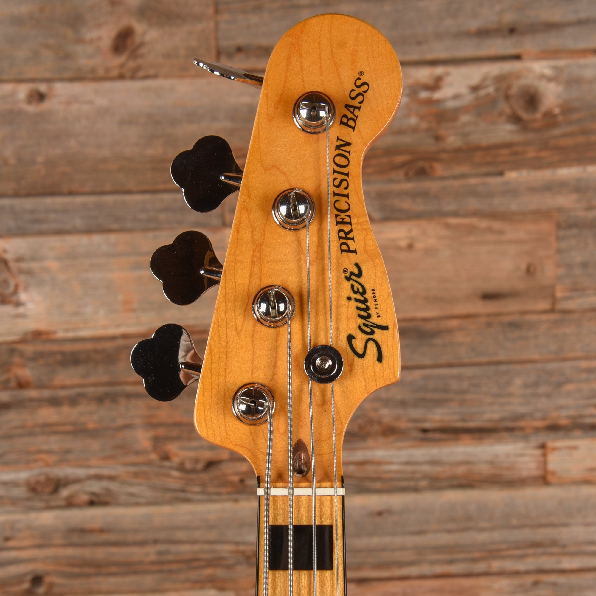 Squier Classic Vibe '70s Precision Bass Antigua Bass Guitars / 4-String