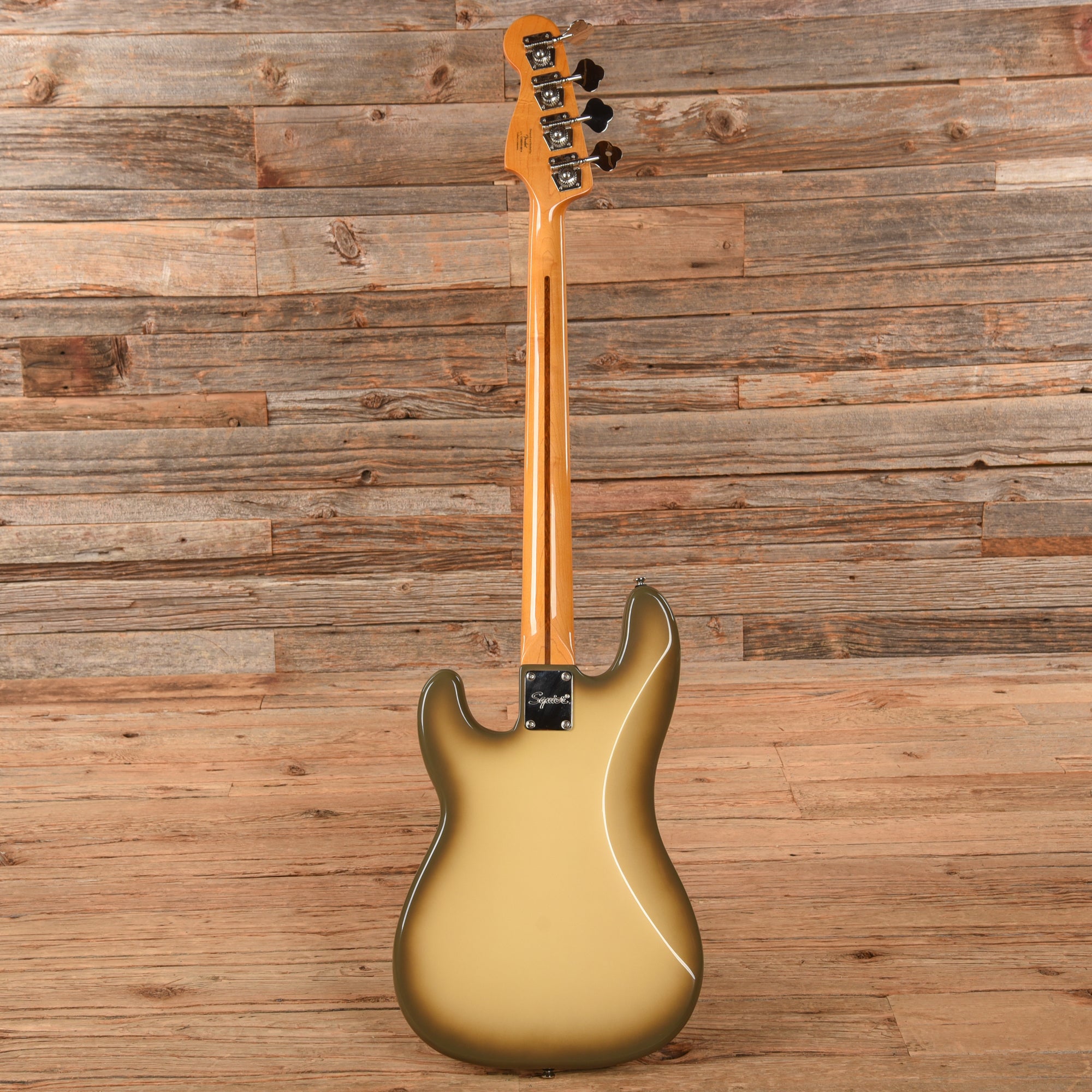 Squier Classic Vibe '70s Precision Bass Antigua Bass Guitars / 4-String