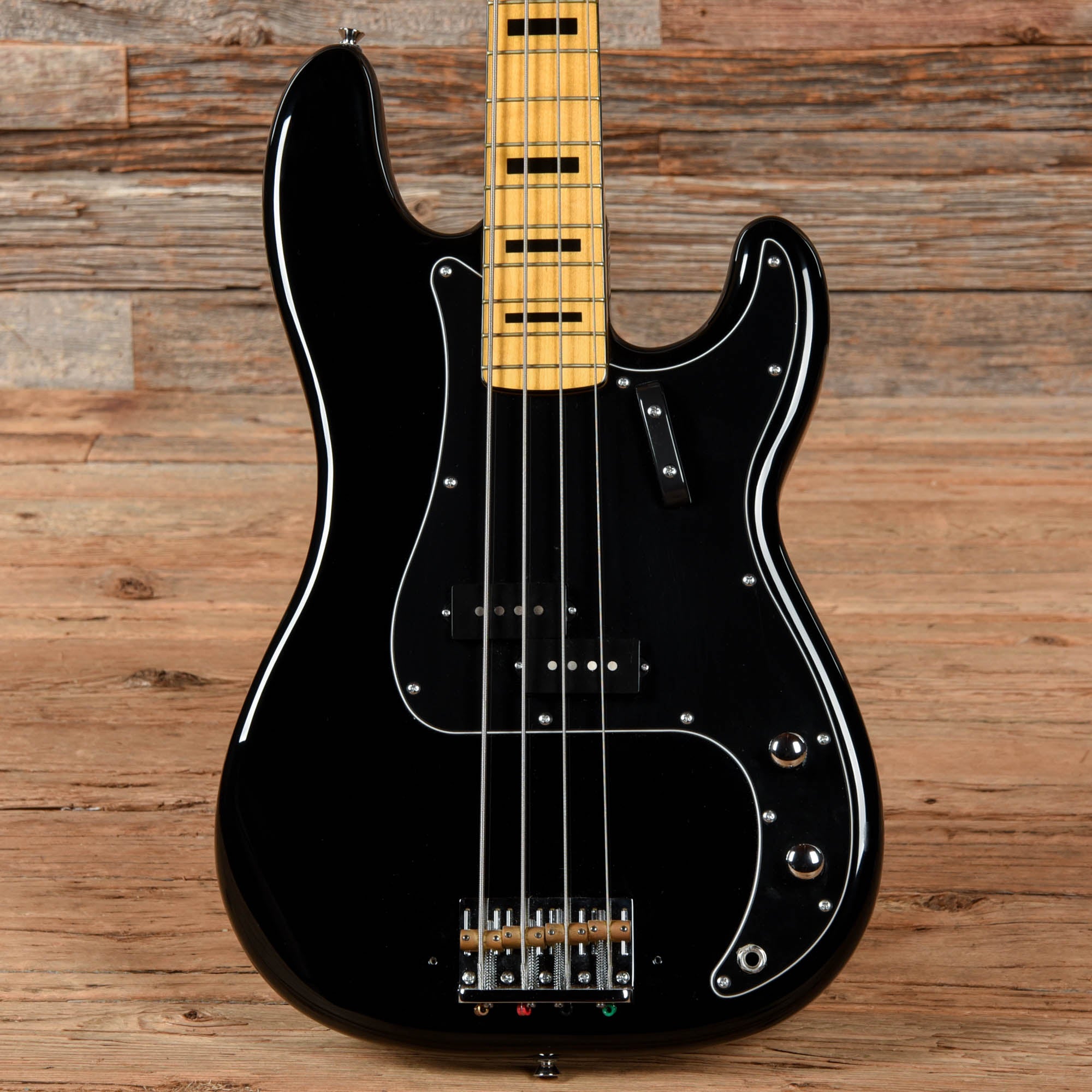 Squier Classic Vibe 70s Precision Bass Black 2018 Bass Guitars / 4-String