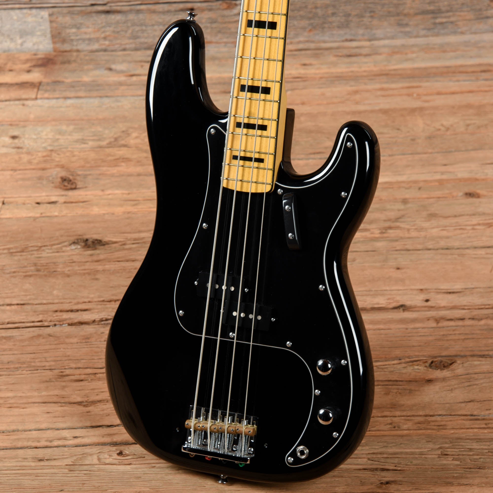 Squier Classic Vibe 70s Precision Bass Black 2018 Bass Guitars / 4-String