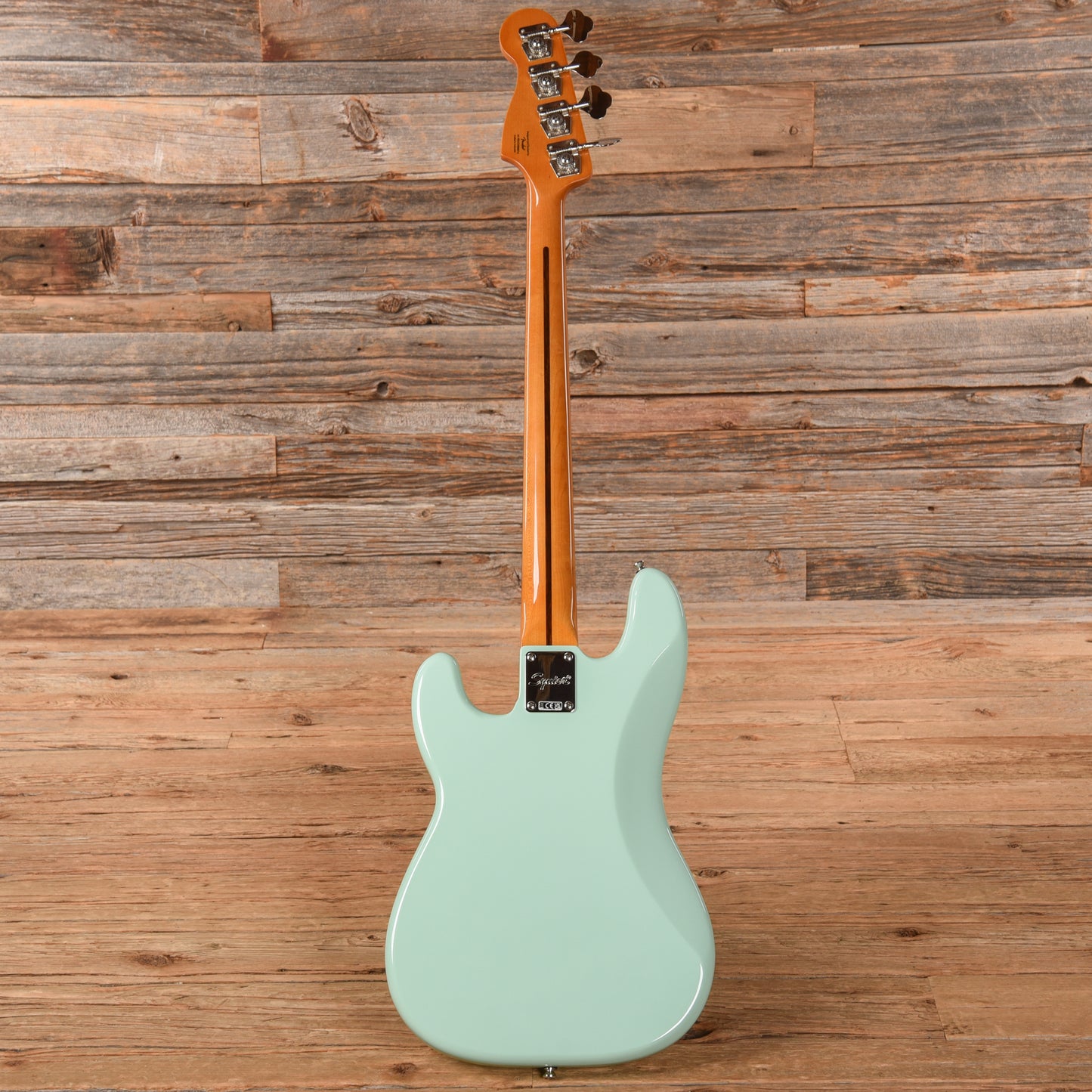 Squier Classic Vibe '70s Precision Bass Surf Green 2022 Bass Guitars / 4-String