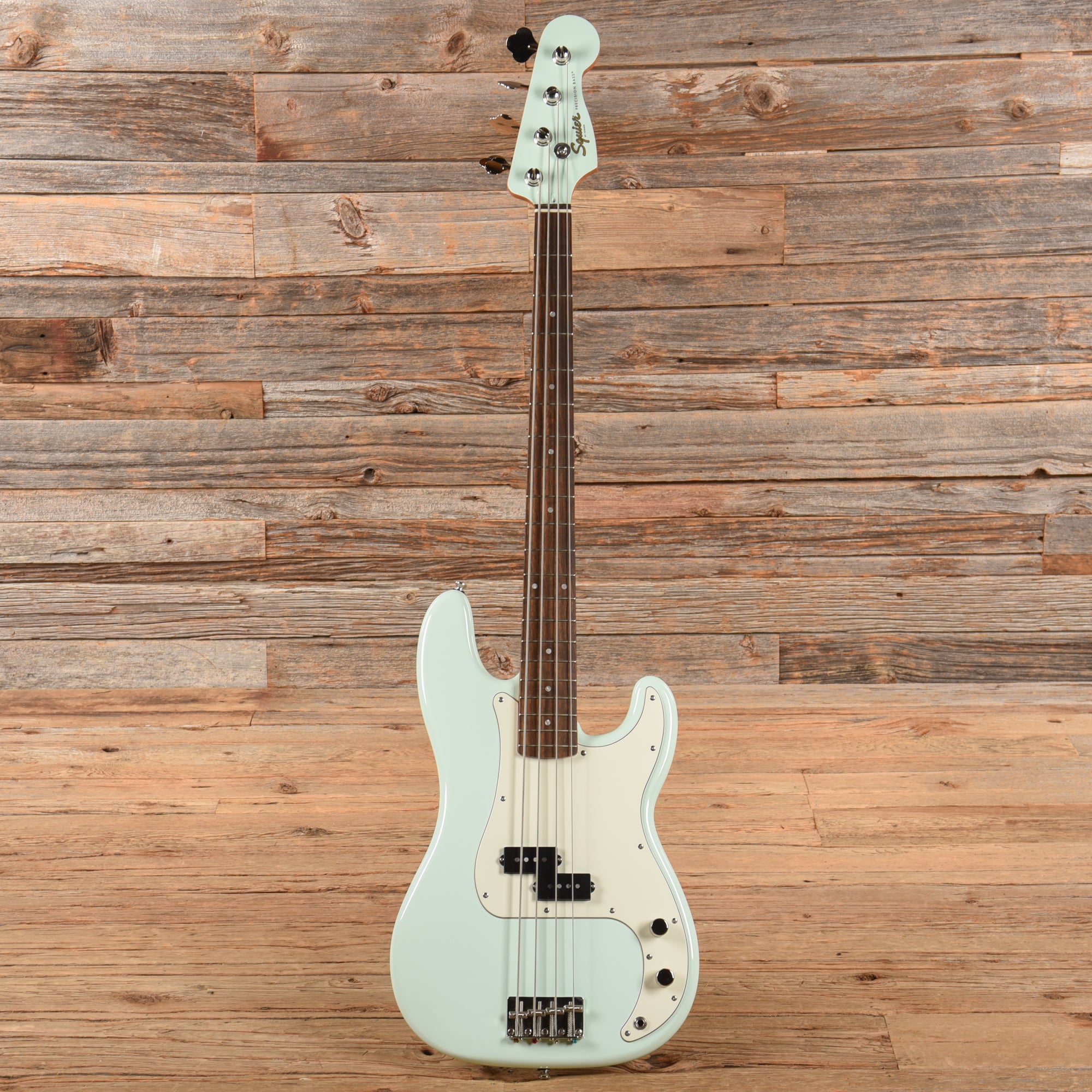 Squier Classic Vibe Sonic Blue 2021 Bass Guitars / 4-String