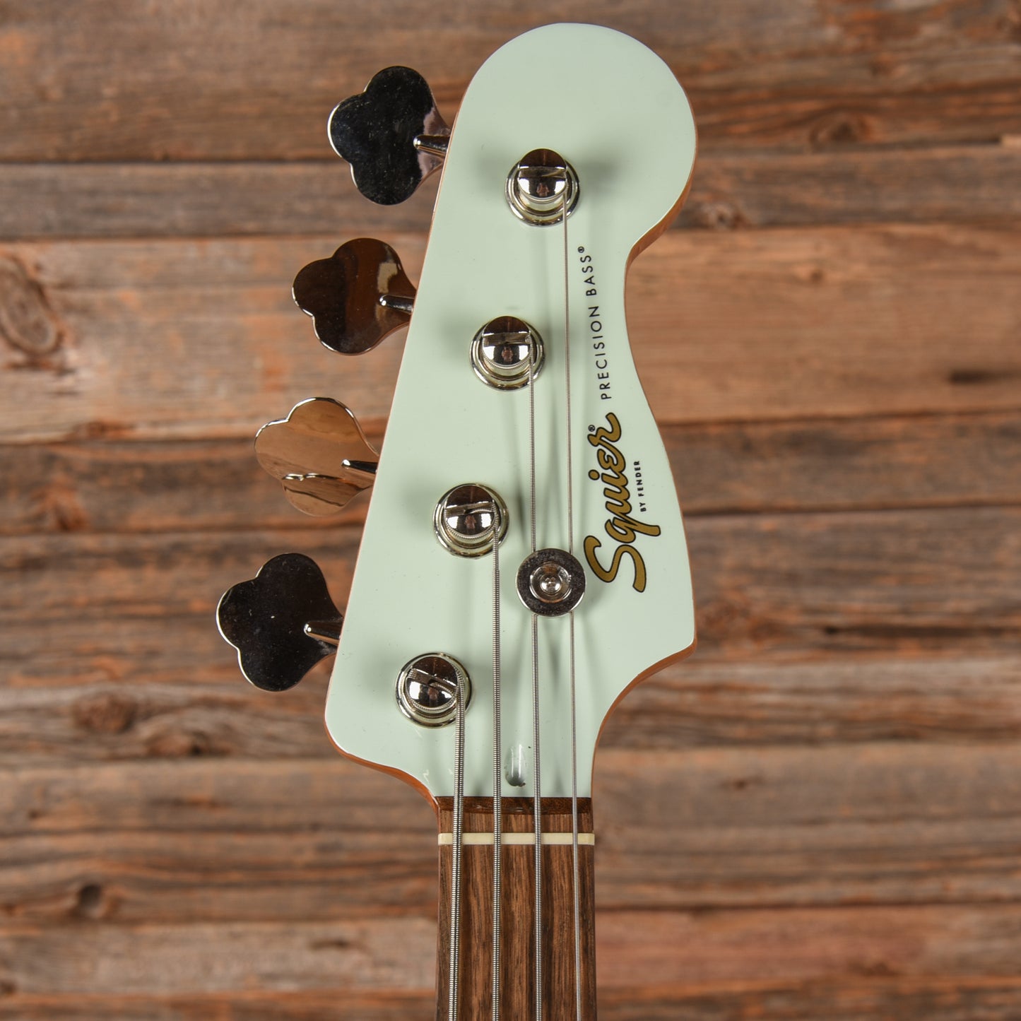 Squier FSR Classic Vibe '60s Precision Bass with Matching Headstock Sonic Blue 2022 Bass Guitars / 4-String