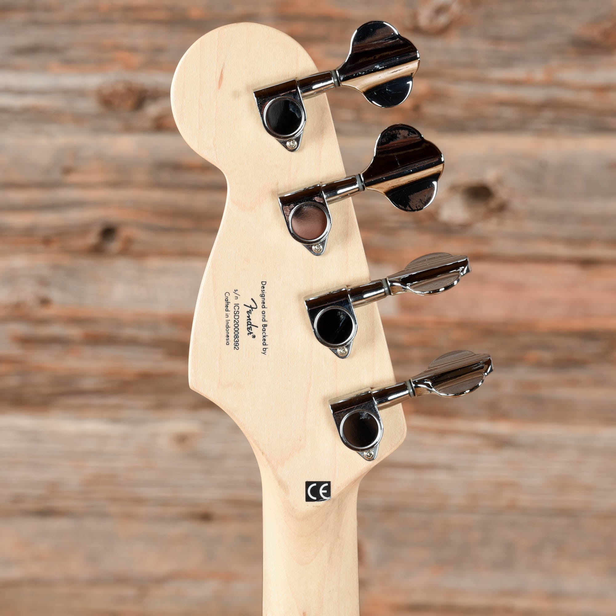 Squier Mini P-Bass Red 2020 Bass Guitars / 4-String