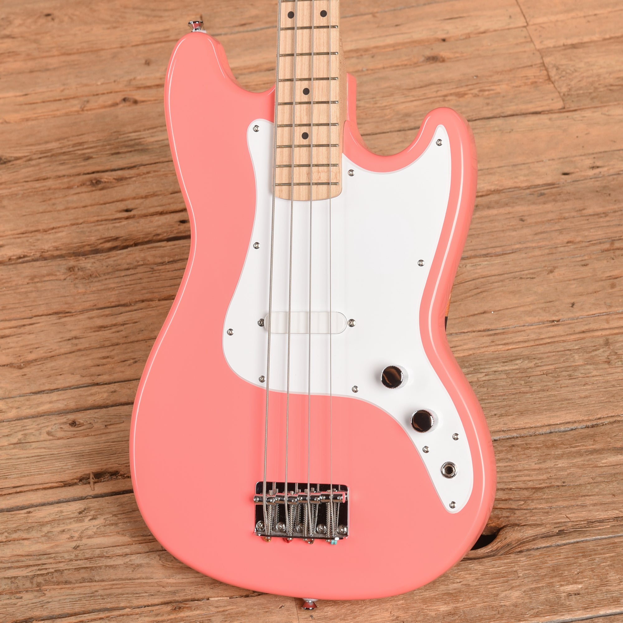 Squier Sonic Bronco Bass Tahitian Coral 2023 Bass Guitars / 4-String